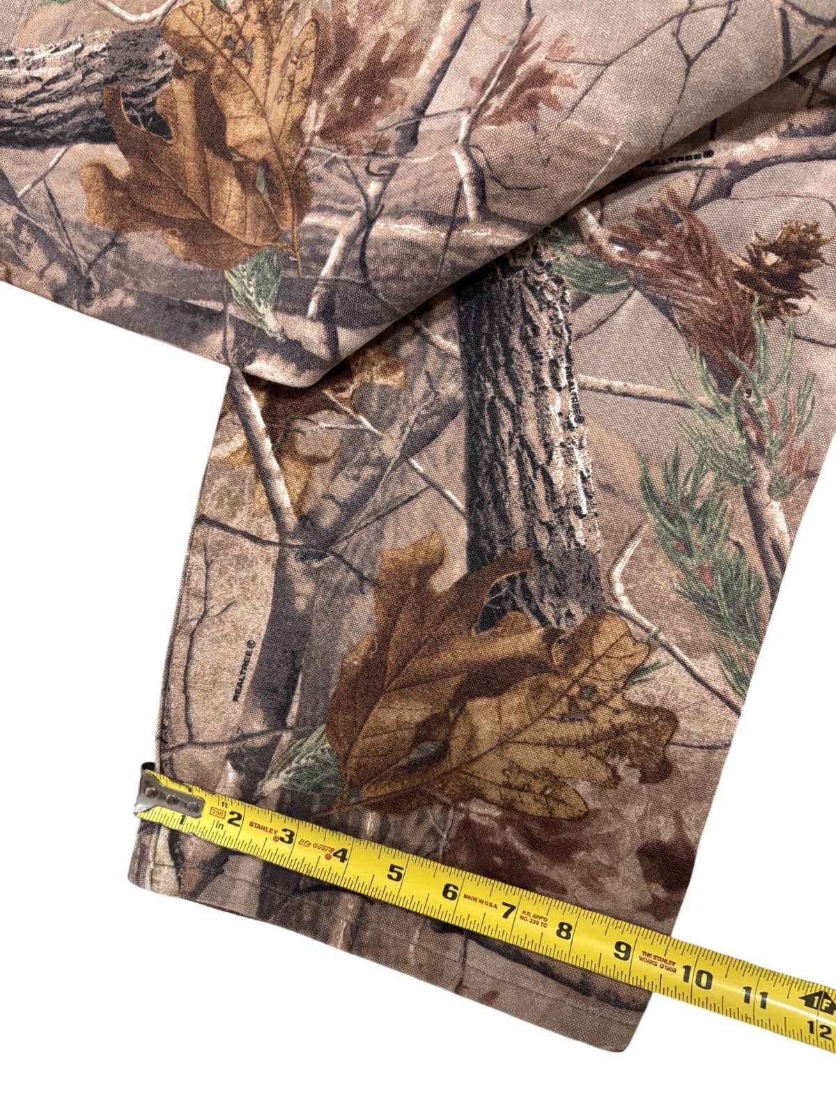 Carhartt Vintage Carhartt Realtree Camo Canvas Carpenter Pants 36x32 Size US 36 / EU 52 - 14 Thumbnail