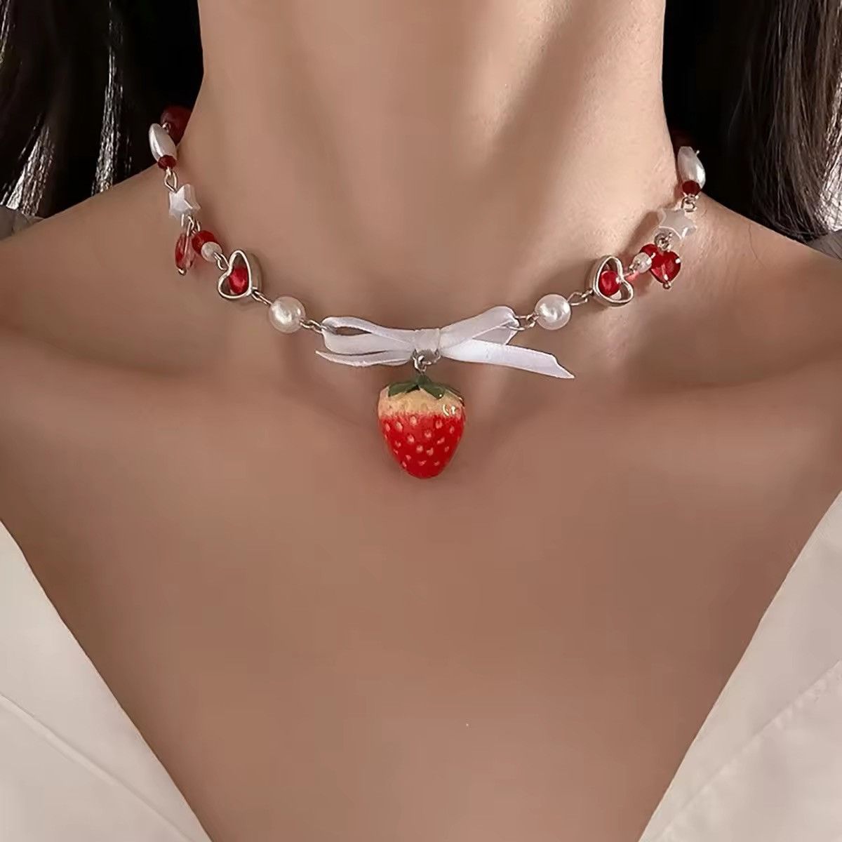 Jewelry Korean Cute Red Strawberry Pendant Collar Necklace Size ONE SIZE - 1 Thumbnail