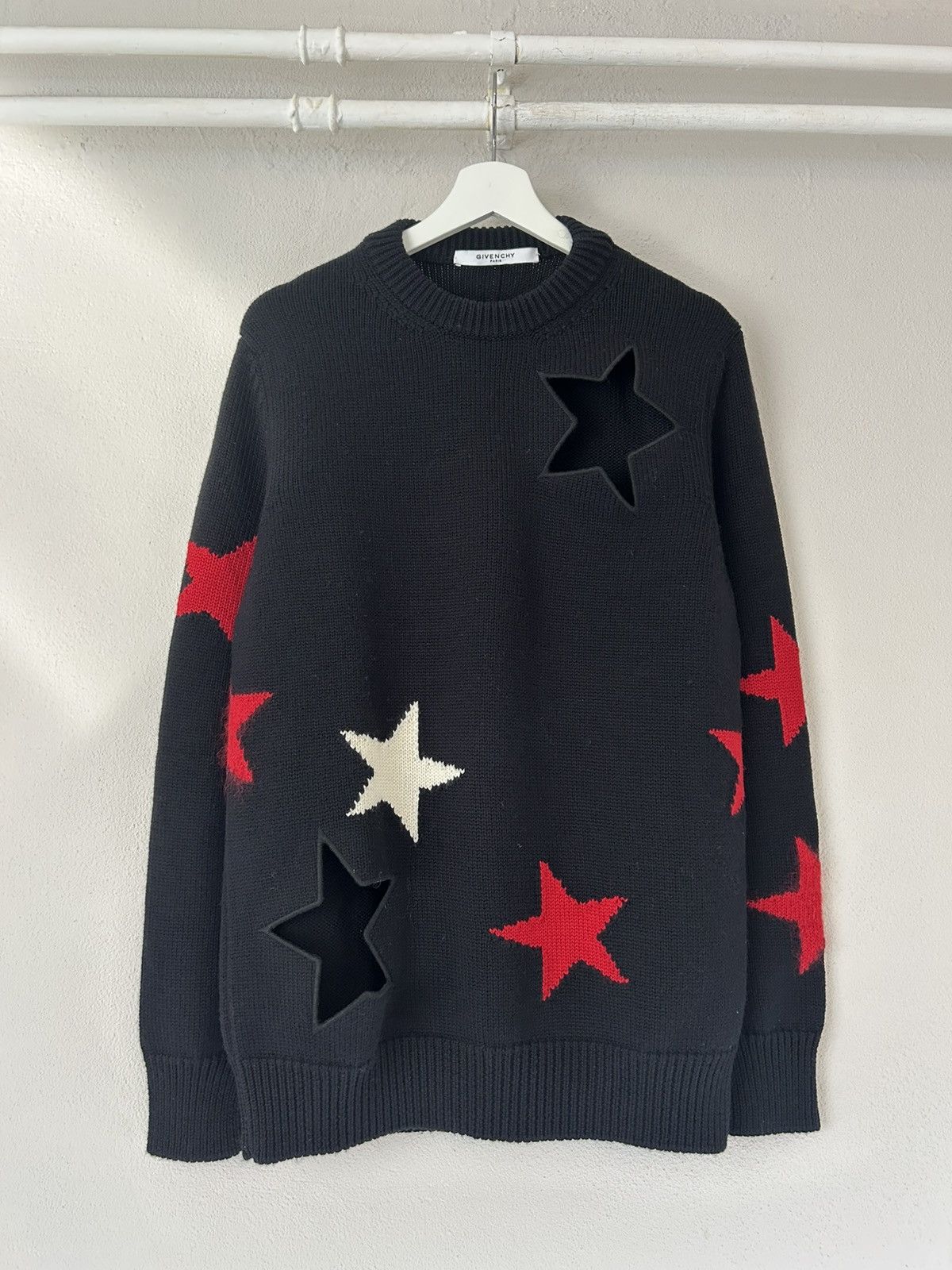 Givenchy Oversized Wool Sweater with Stars Size US S / EU 44-46 / 1 - 1 Thumbnail