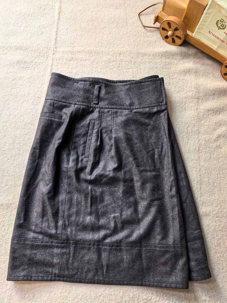 Loro Piana LORO PIANA Cashmere and silk short skirt Size 28" / US 6 / IT 42 - 1 Thumbnail