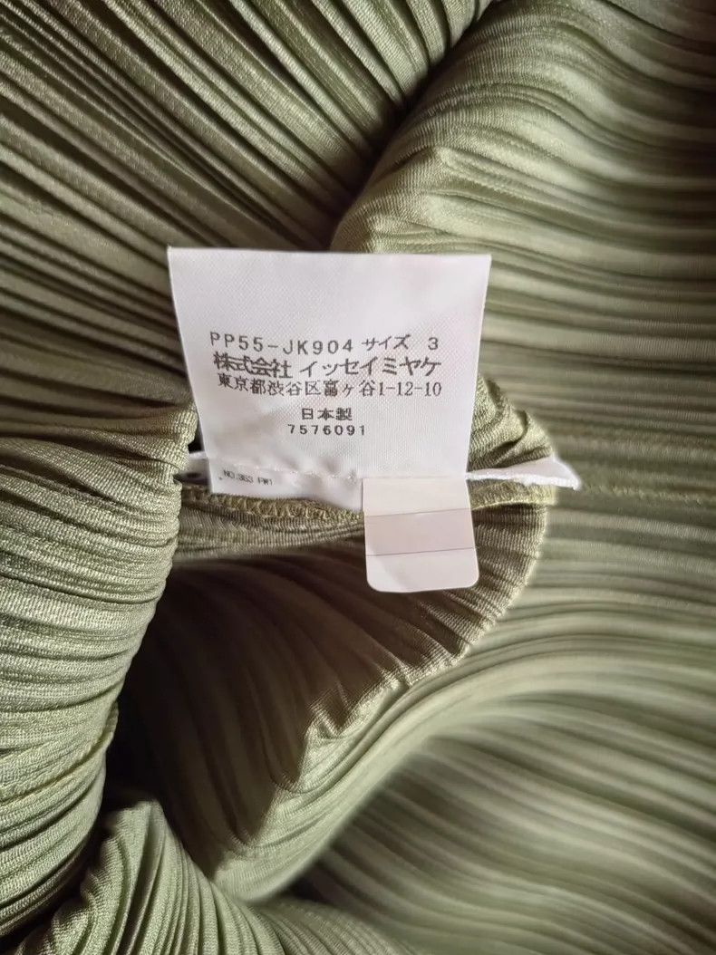 Issey Miyake issey miyake size:3 Khaki green long sleeves 2506-Nextarro Size XXS / US 00 / IT 34 - 4 Thumbnail