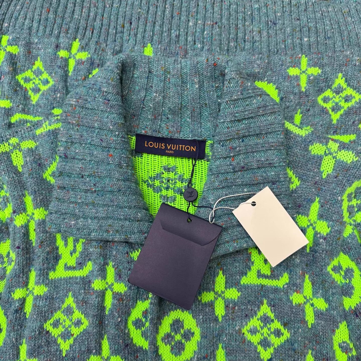 Louis Vuitton LV Green All-Over Print Wool Cardigan。 Q10 Size US XXL / EU 58 / 5 - 2 Thumbnail