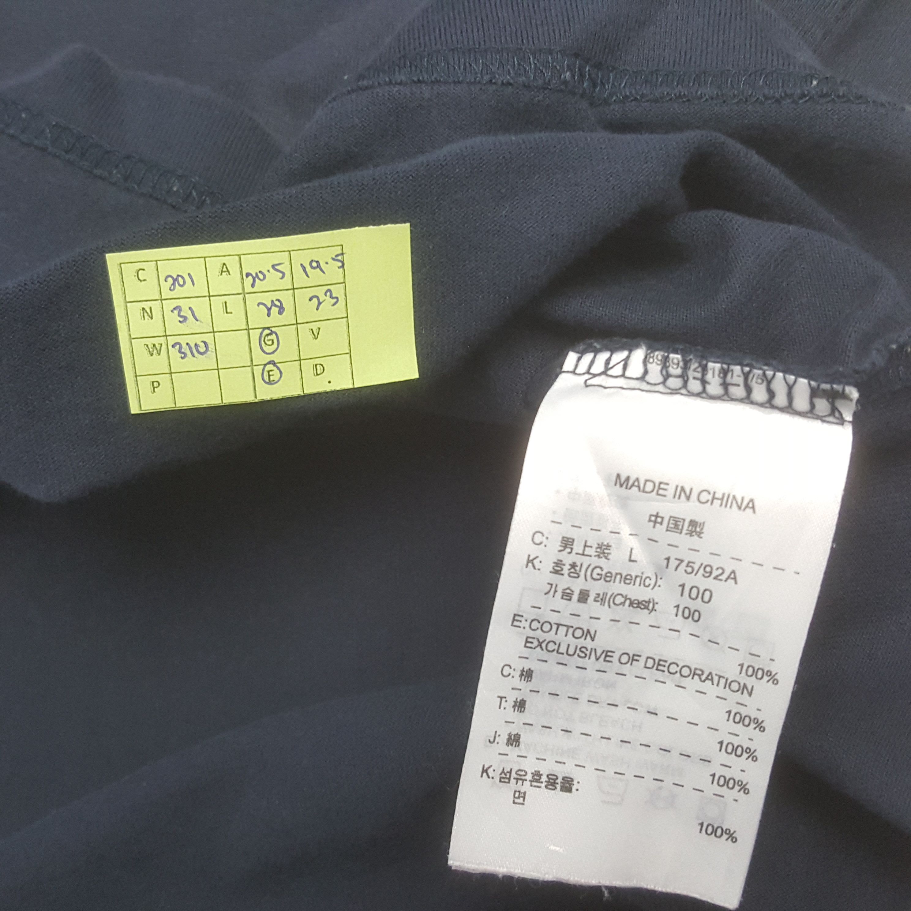Nike × Vintage Vintage Nike Swoosh Sport Style Tshirt Size US M / EU 48-50 / 2 - 7 Thumbnail