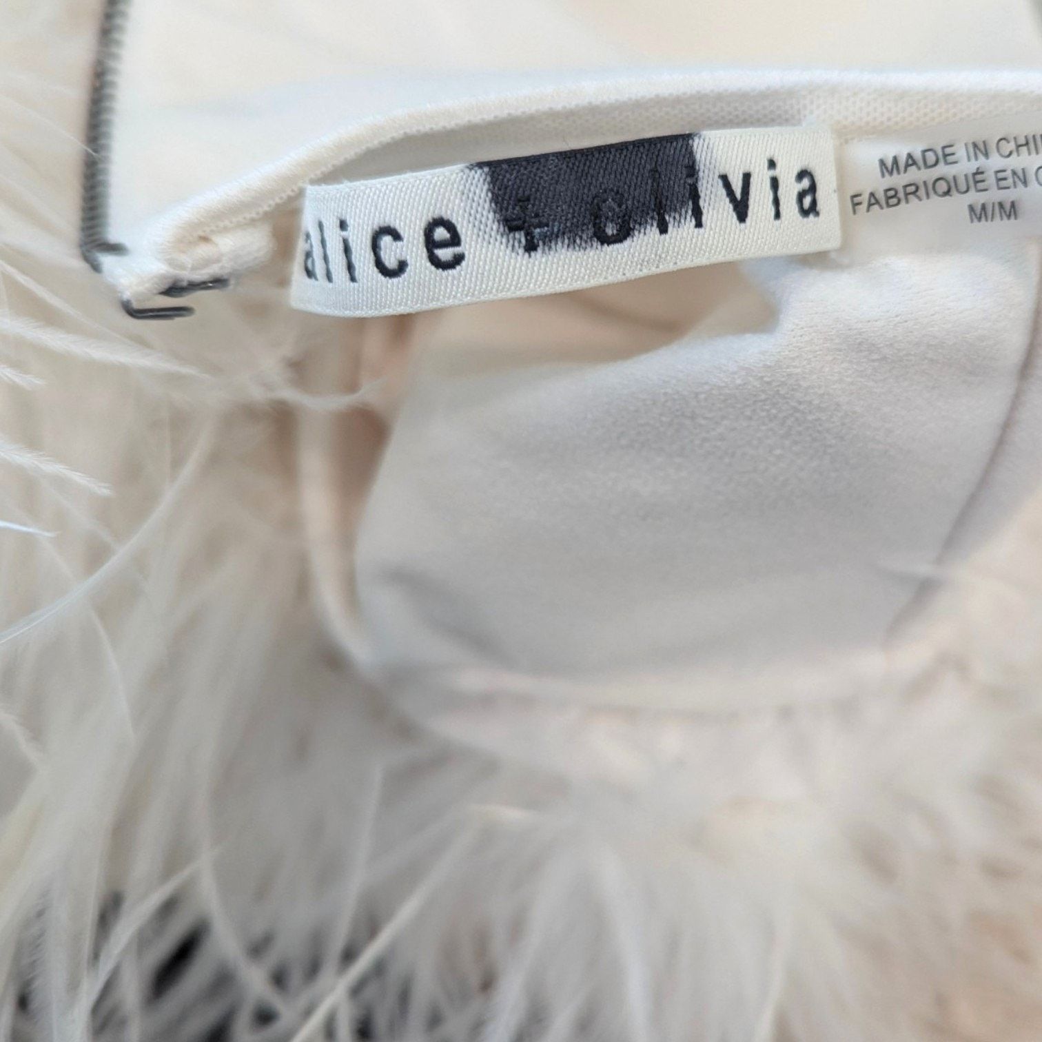 Alice + Olivia Alice + Olivia Tamica Feather Top Medium Size M / US 6-8 / IT 42-44 - 12 Thumbnail