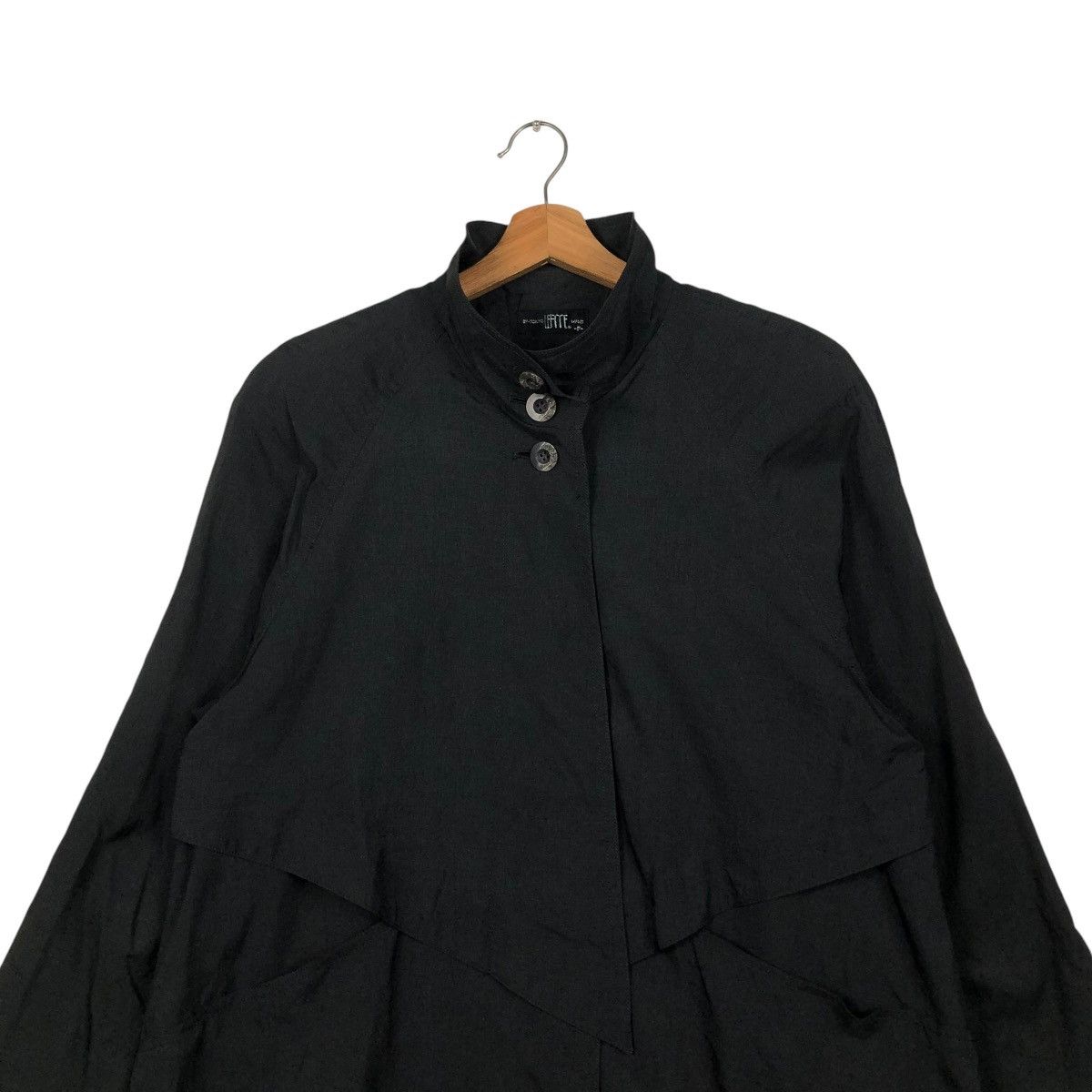 Japanese Brand 🔥VINTAGE LONG JACKET RICH BLACK LEAME ISSEY MIYAKE Size US M / EU 48-50 / 2 - 5 Thumbnail