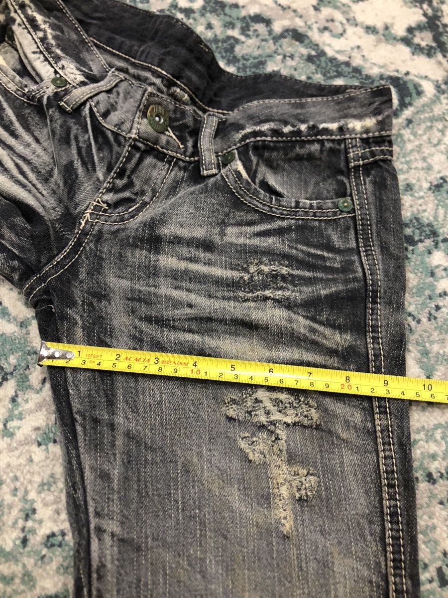 14th Addiction 2000s Japanese Brand SpRay Distressed Flared Denim Size US 29 - 21 Thumbnail