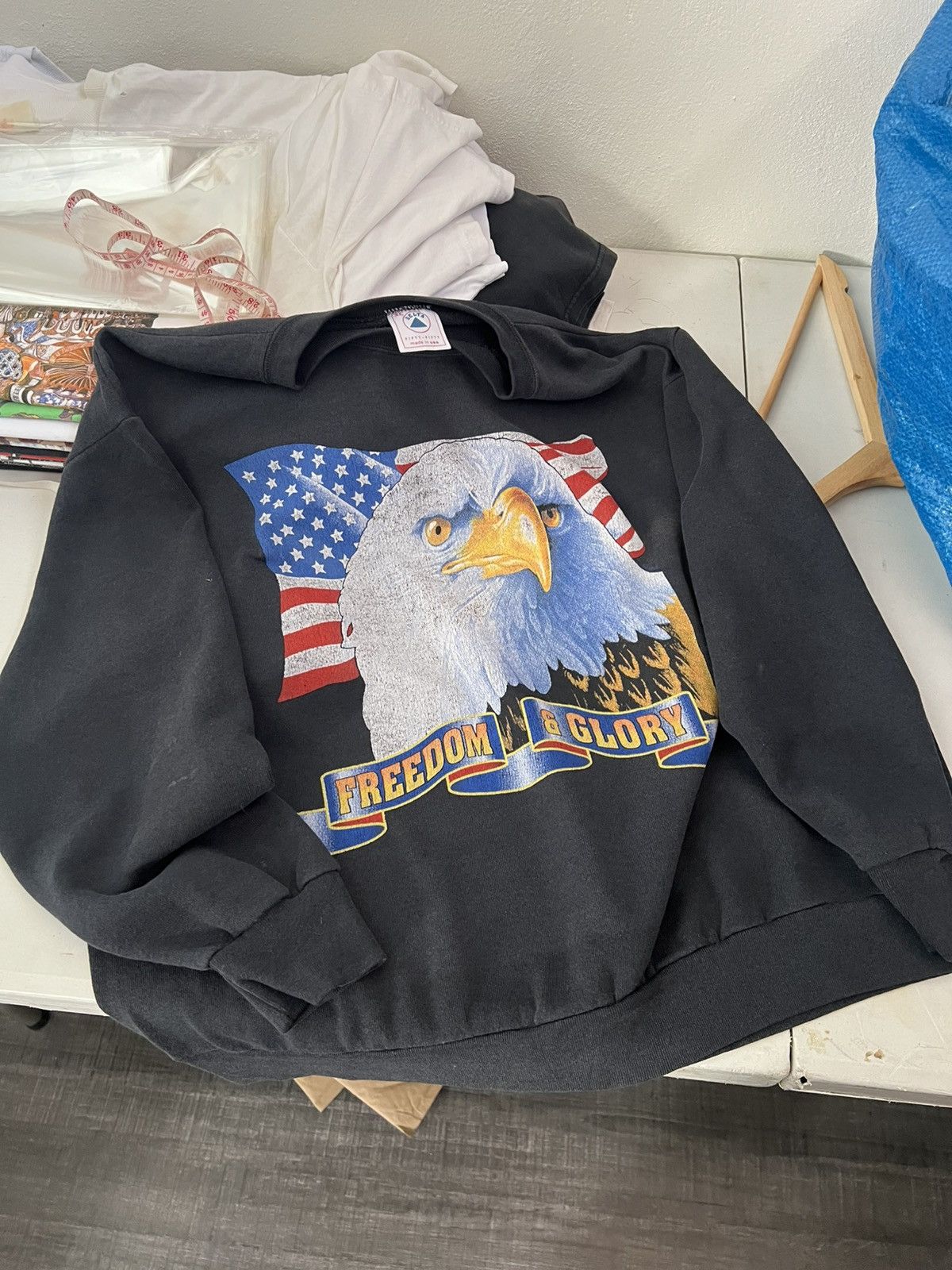 Harley Davidson 90s Freedom & Glory Eagle USA Flag Crewneck Size US XL / EU 56 / 4 - 3 Thumbnail