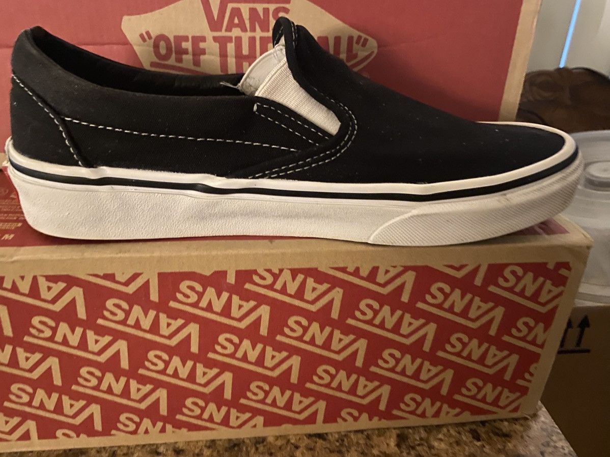 Vans Classic Van slip-on skate shoe Size US 8 / IT 38 - 3 Thumbnail
