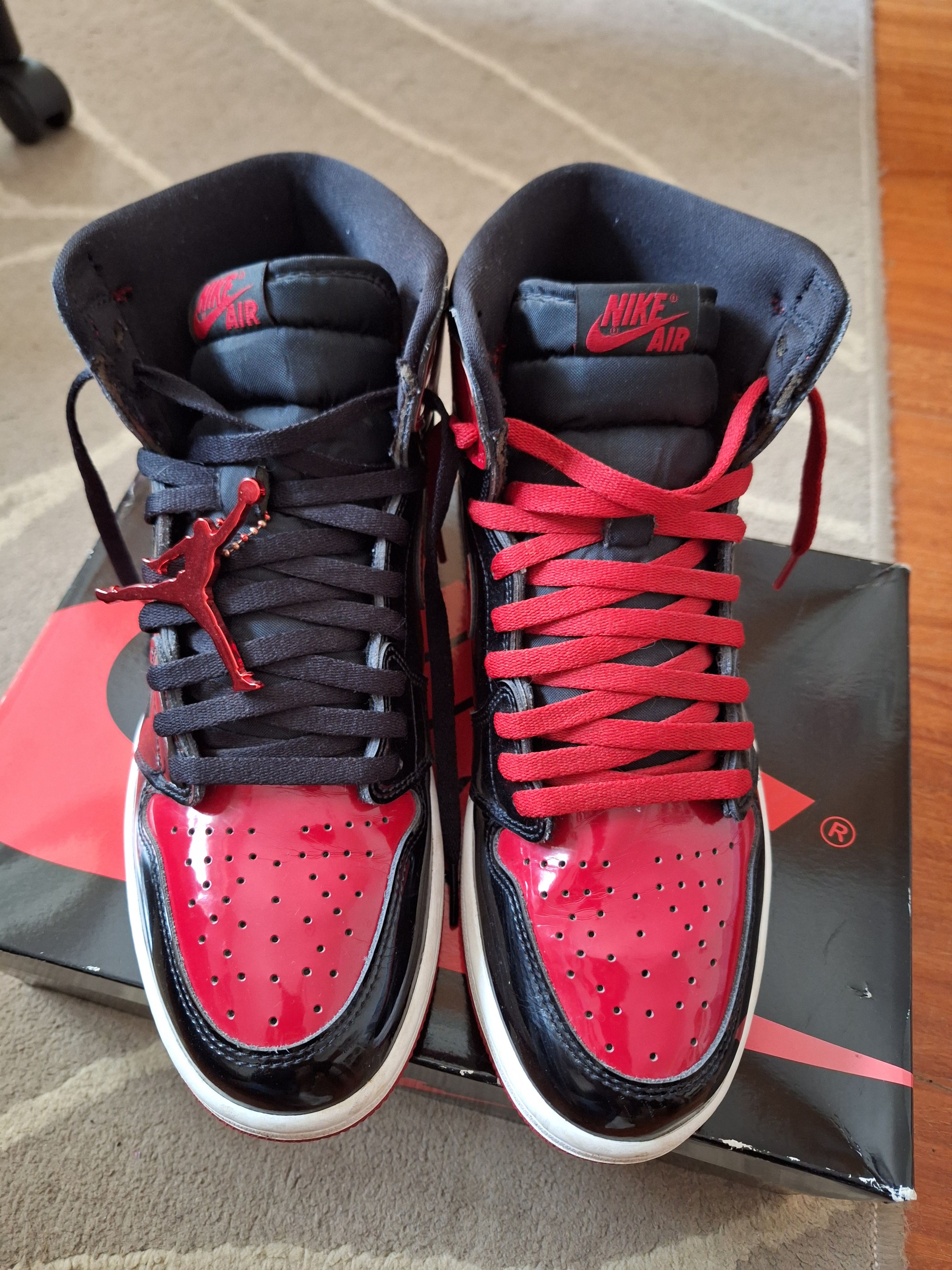 Jordan Brand Air Jordan 1 High Patent Bred Size US 11 / EU 44 - 2 Thumbnail