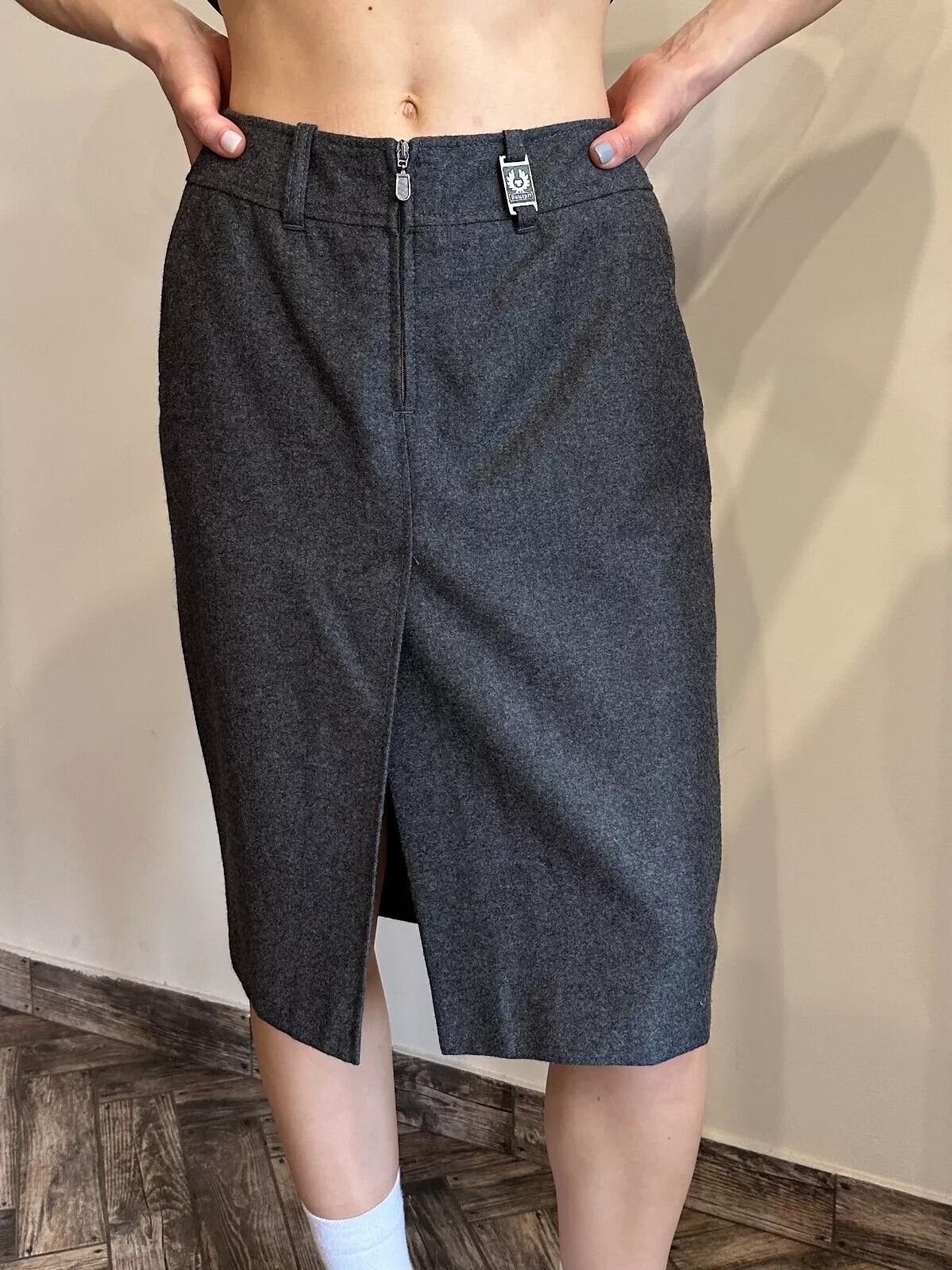 Belstaff Belstaff Wool Knee Length Pencil Mid-length Skirt Womens Size 28" / US 6 / IT 42 - 1 Thumbnail