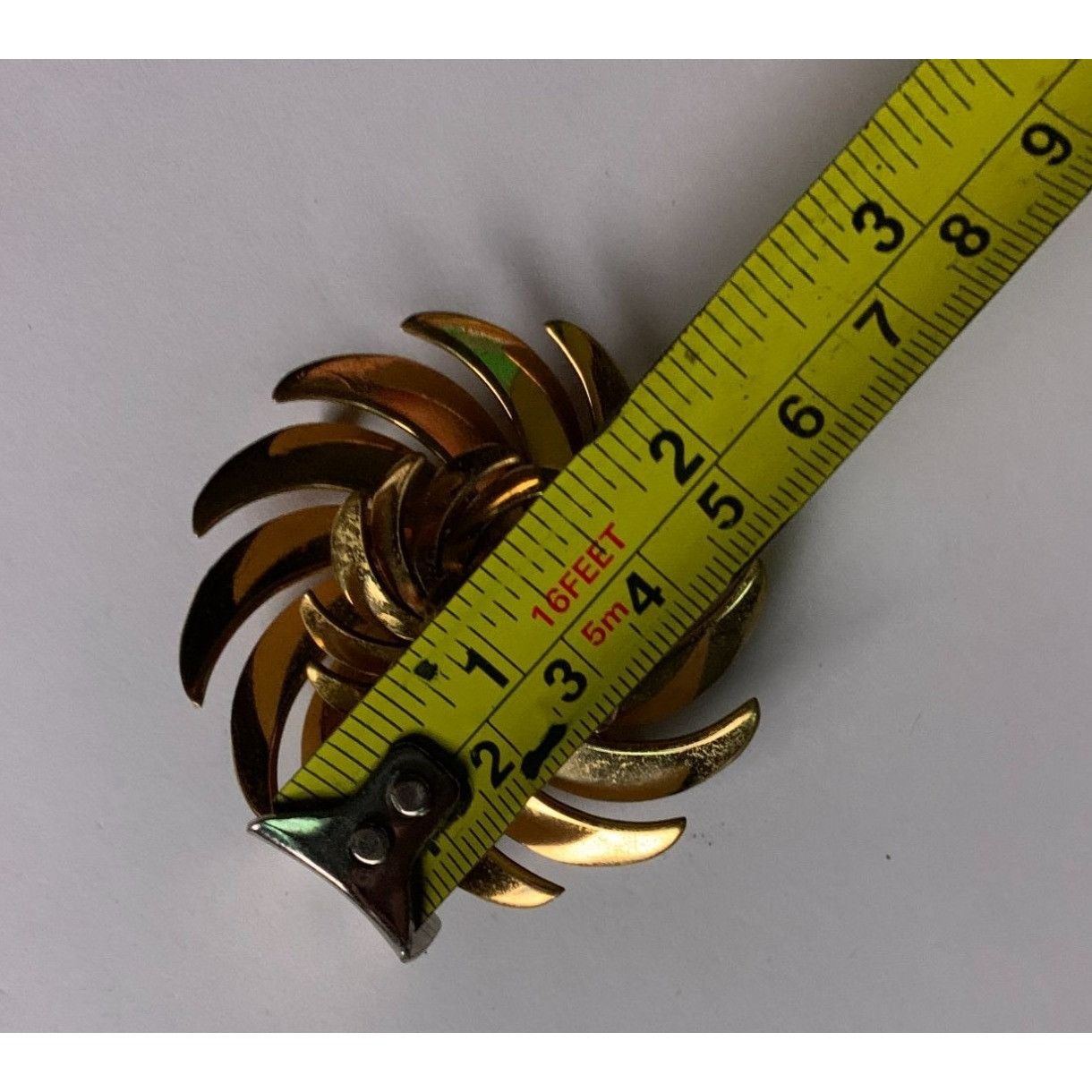 Other Vintage Handmade Gold Toned Pinwheel Swirl Brooch/Pin Size ONE SIZE - 9 Thumbnail
