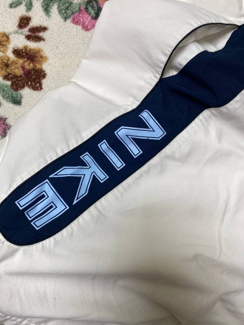 Nike Vintage Shorts big logo NIKE crazy Y2K streetwear Size US 34 / EU 50 - 18 Thumbnail