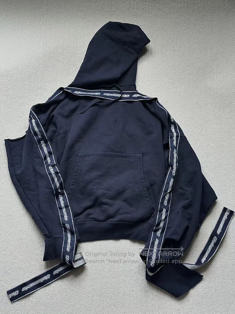 Vetements Vetements Sleeve Ribbon Hooded Hoodie Size US S / EU 44-46 / 1 - 1 Thumbnail