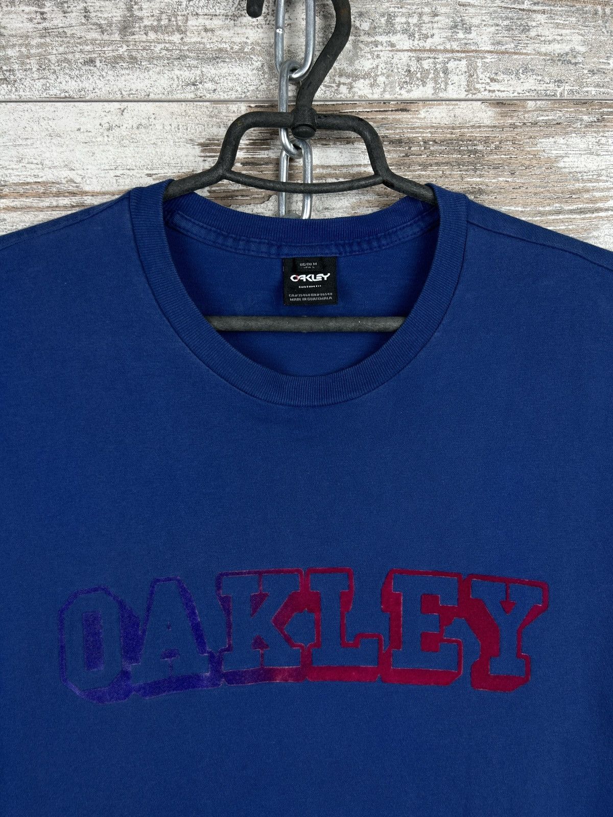 Oakley Mens Oakley t shirt streetwear vintage y2k tee Size US L / EU 52-54 / 3 - 3 Thumbnail