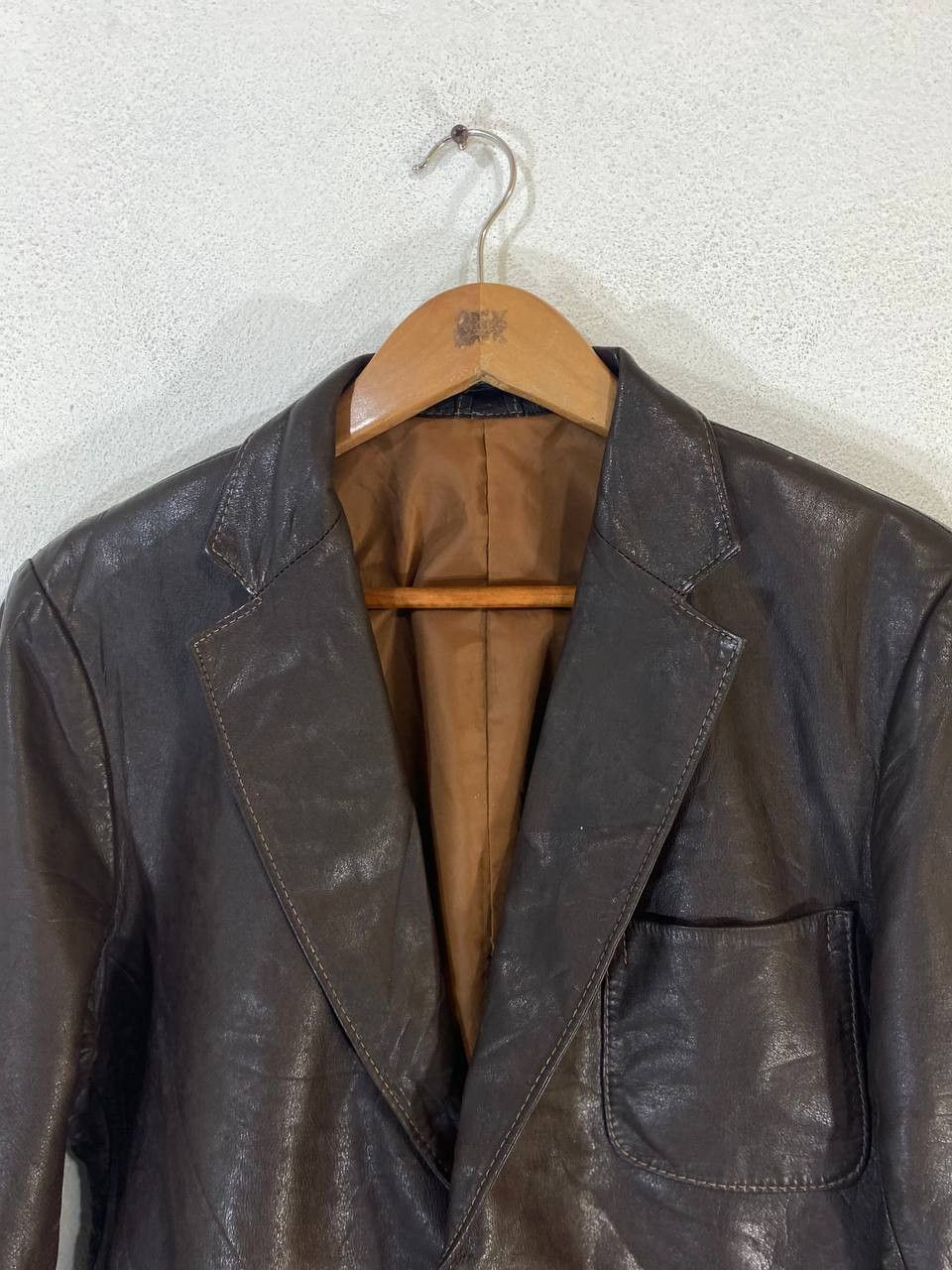 Japanese Brand vintage japanese brands pure leather jacket very nice design Size US M / EU 48-50 / 2 - 2 Thumbnail