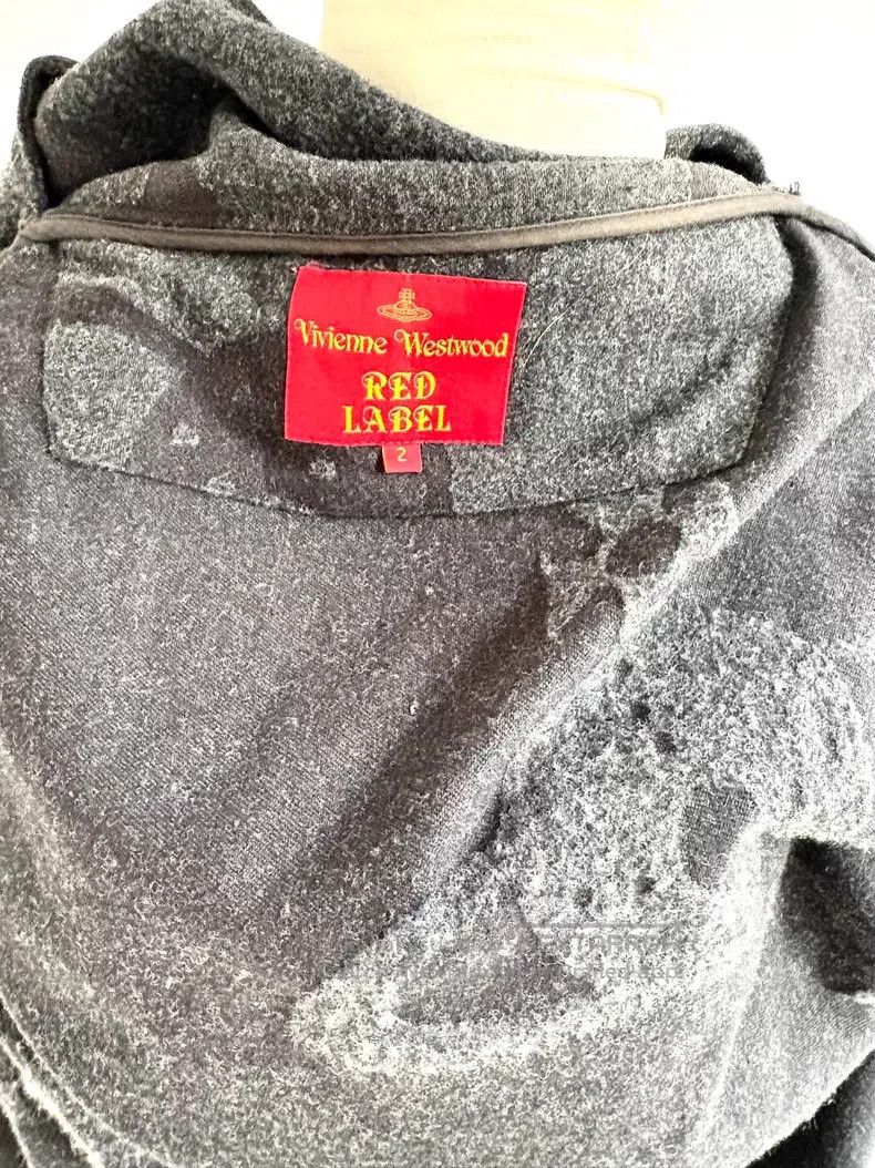Vivienne Westwood Vivienne Westwood Gray large Saturn bow tie scarf coat Size M / US 6-8 / IT 42-44 - 8 Thumbnail
