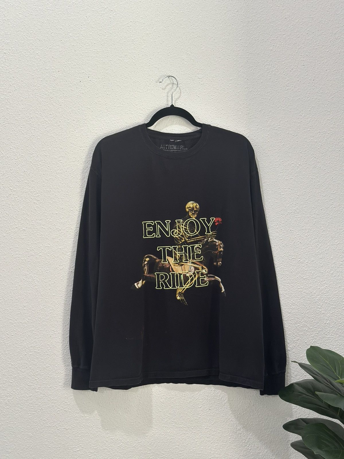 Travis Scott Travis Scott Astroworld Enjoy The Ride Long Sleeve T-Shirt Size US L / EU 52-54 / 3 - 3 Thumbnail