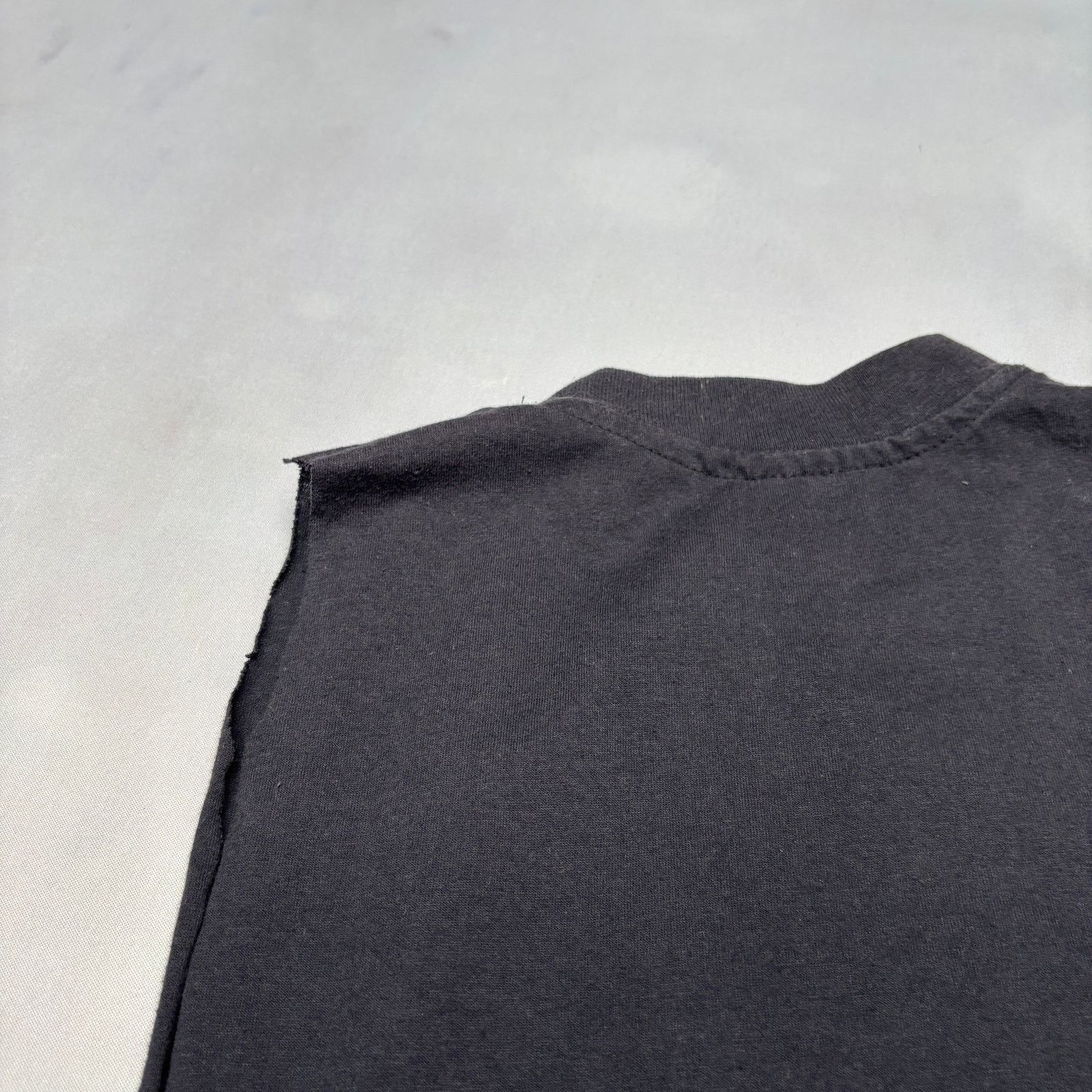 Vintage Vintage 80s Batman Cutoff Muscle Tank Shirt Men's M/L Size US M / EU 48-50 / 2 - 8 Thumbnail