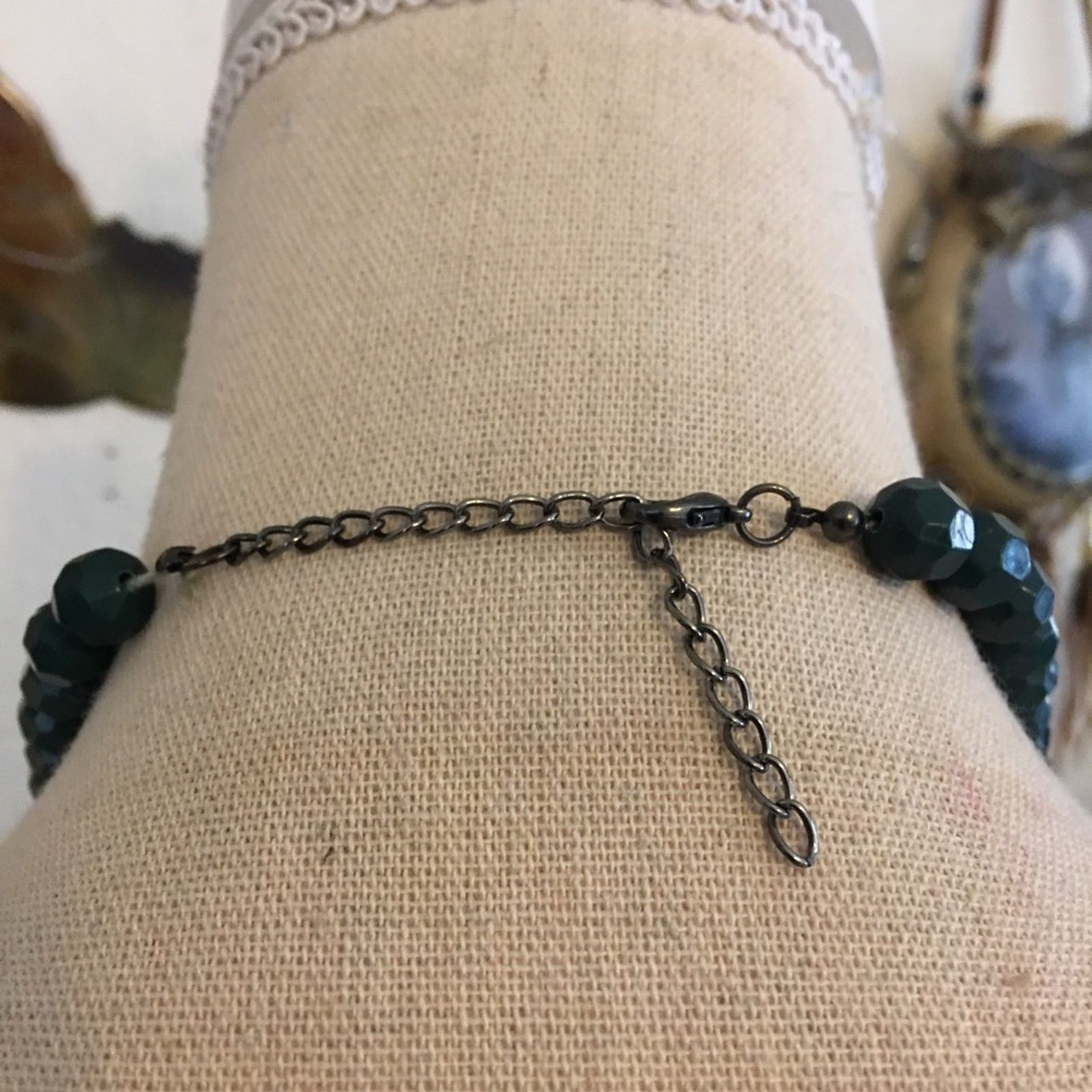 Jewelry Chunky crackled bead green tone necklace Size ONE SIZE - 5 Thumbnail