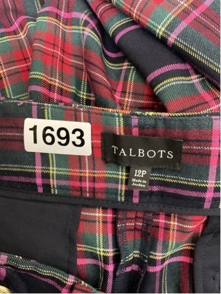Talbots Talbots Tartan Plaid Holiday Pants Ankle Straight Women 12 P Size 34" / US 12 / IT 48 - 2 Thumbnail