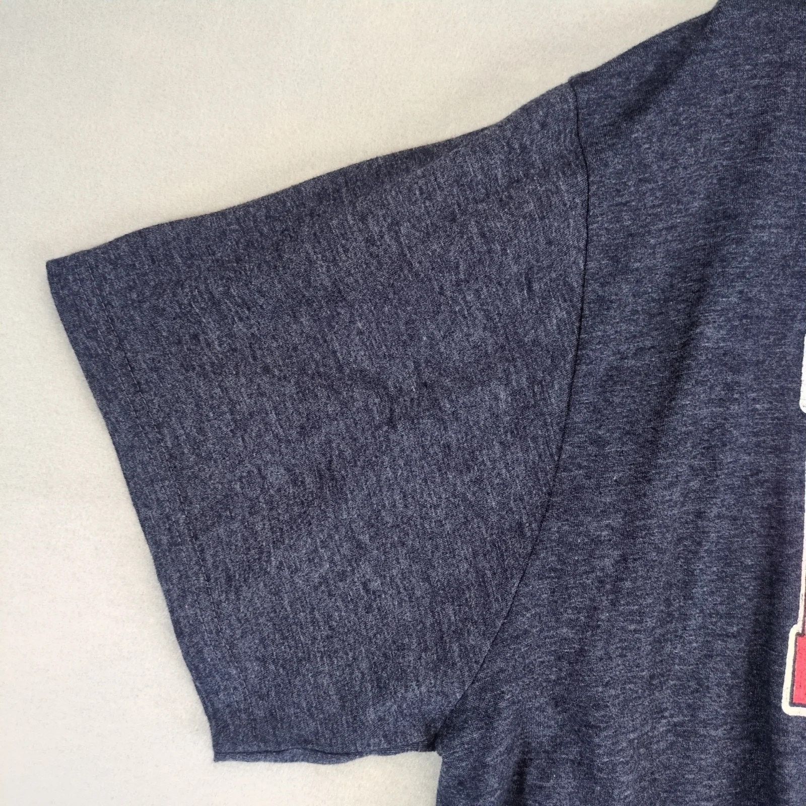 NFL New England Patriots Football XXL T-Shirt NFL Team Apparel Size US XXL / EU 58 / 5 - 9 Thumbnail