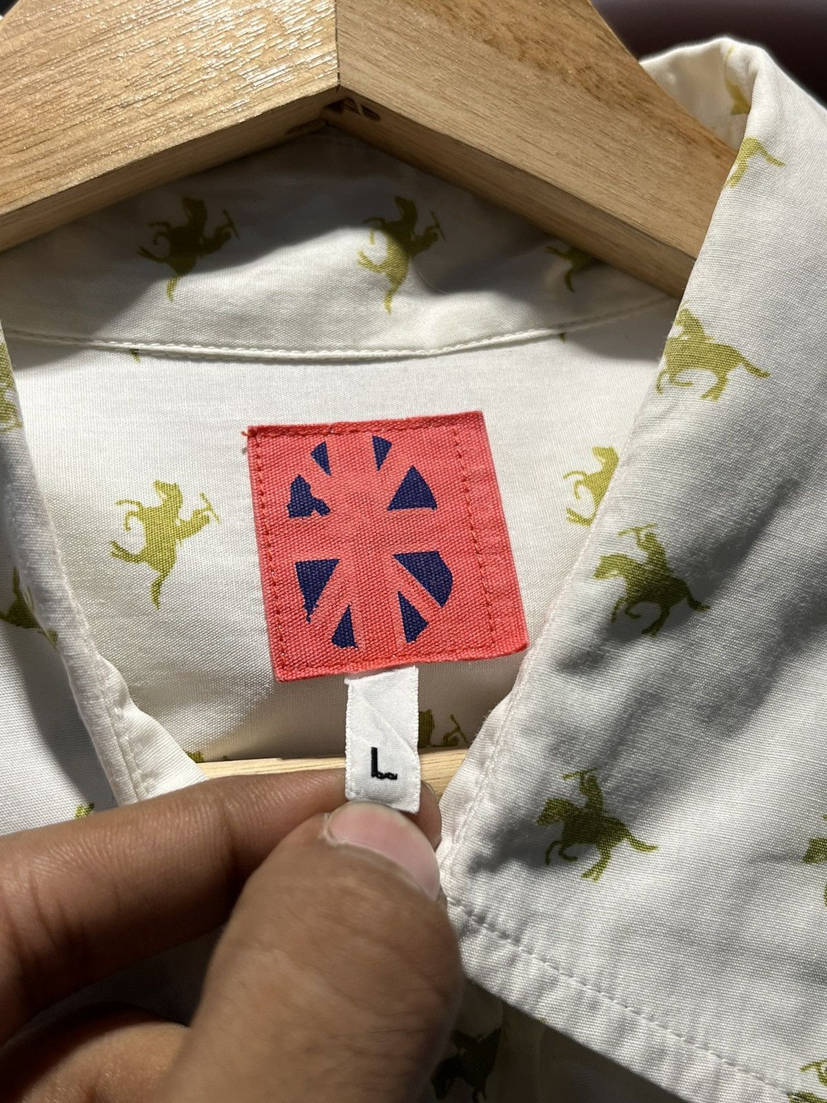 Bape A BATHING APE BUTTON UP SHIRT Size US L / EU 52-54 / 3 - 5 Thumbnail