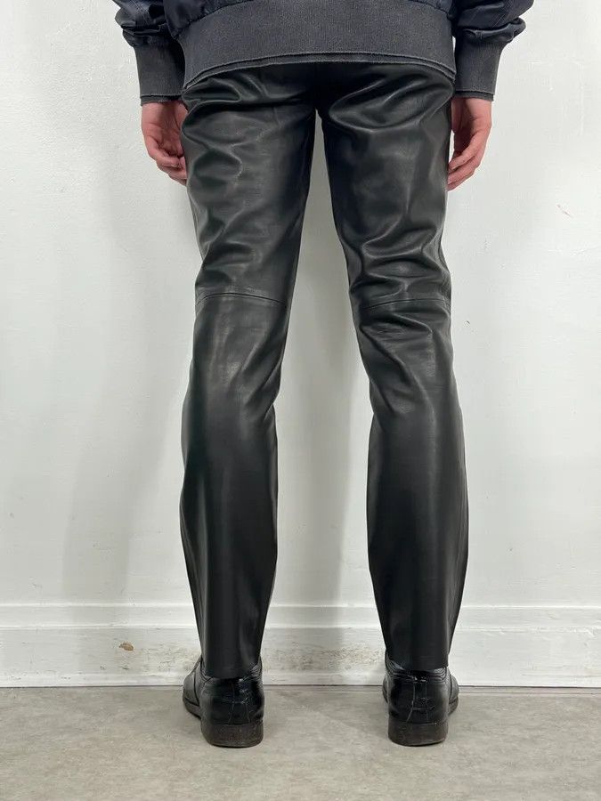 Gucci 2000s Gucci Black Minimalist Leather Slim Pants by Tom Ford Size US 30 / EU 46 - 4 Thumbnail