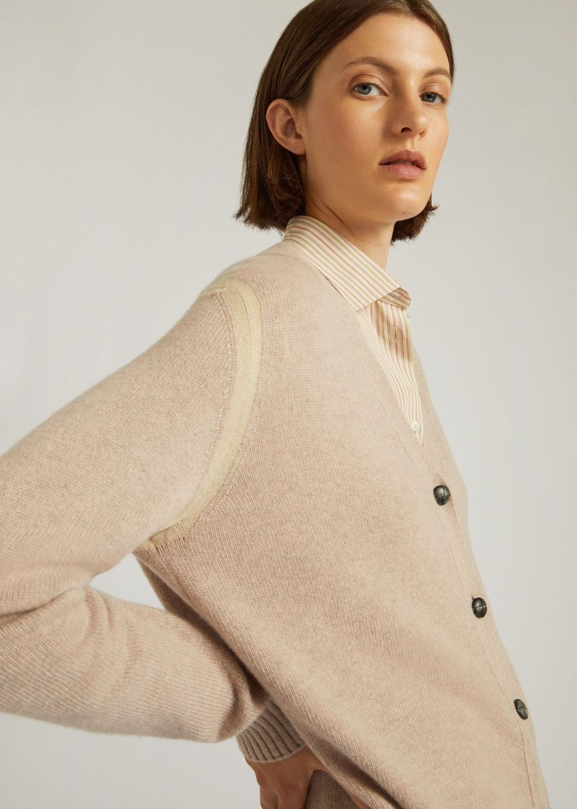 Loro Piana o1srvl11e1224 Lago D’Orta Long Cardigan in Beige Size S / US 4 / IT 40 - 4 Thumbnail