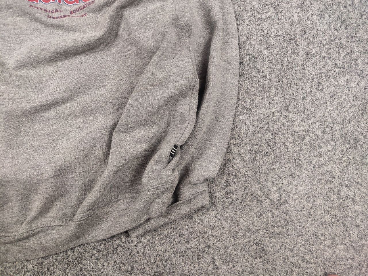 Adidas Vintage Adidas F.C. Bayern Munich Gray Crew chek sweatshirt Size US M / EU 48-50 / 2 - 6 Thumbnail
