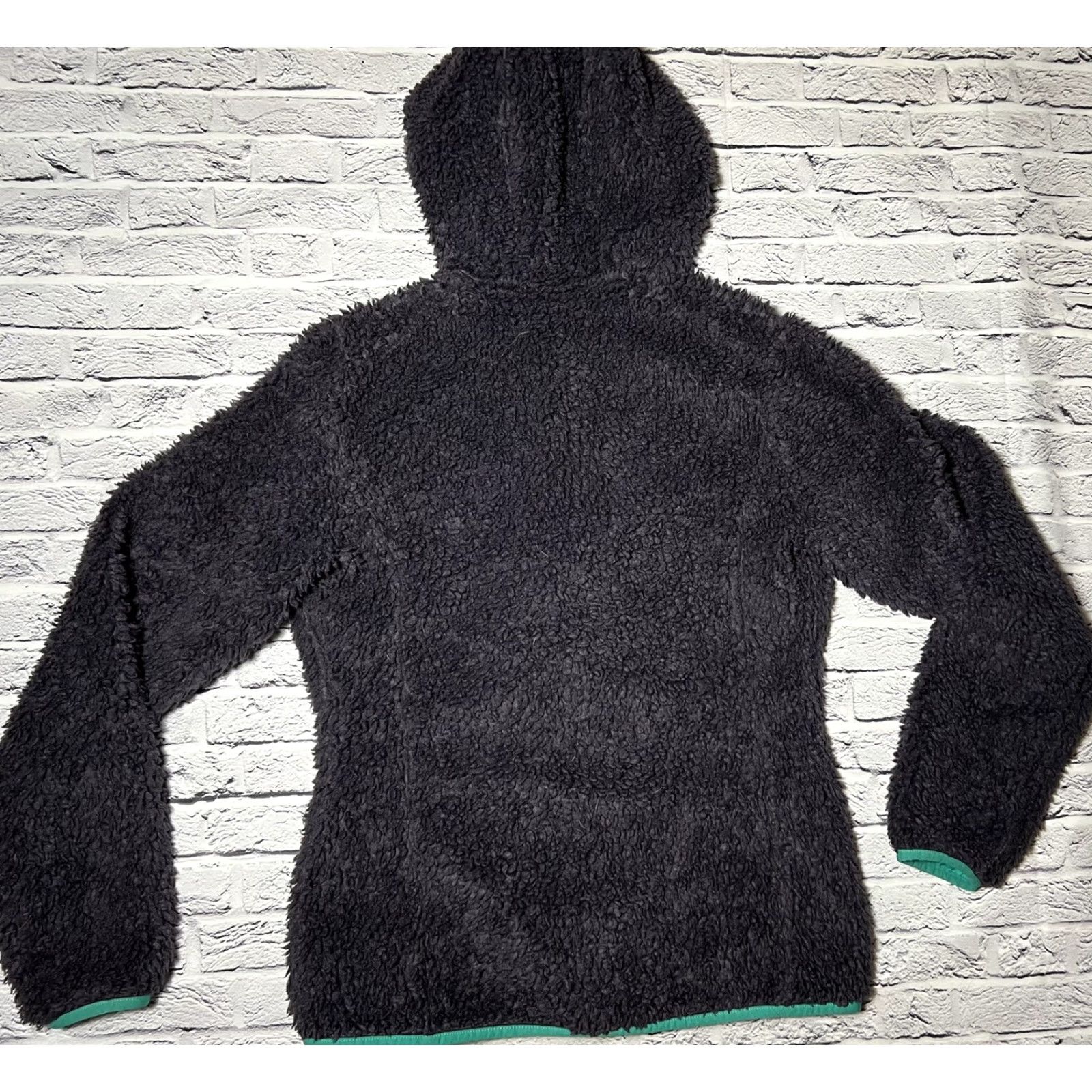 Patagonia VINTAGE Patagonia Retro-X Deep Pile Hooded Fleece Jacket Hoodie Women M Purple Logo 20” armpit to armpit 25” length Size M / US 6-8 / IT 42-44 - 5 Thumbnail