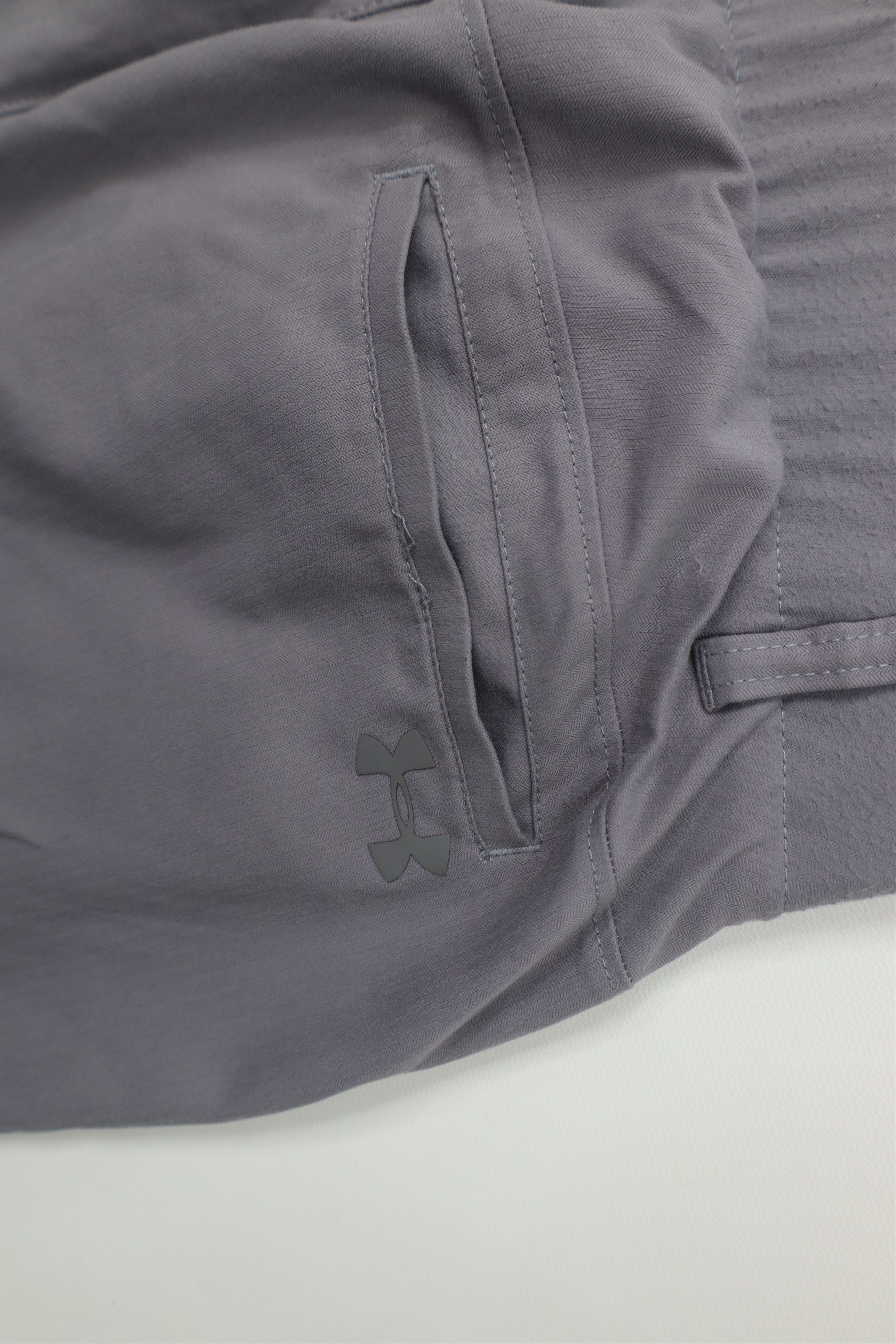 Under Armour Under Armour Herringbone Showdown Golf Chino Pants Gray Size US 34 / EU 50 - 14 Thumbnail