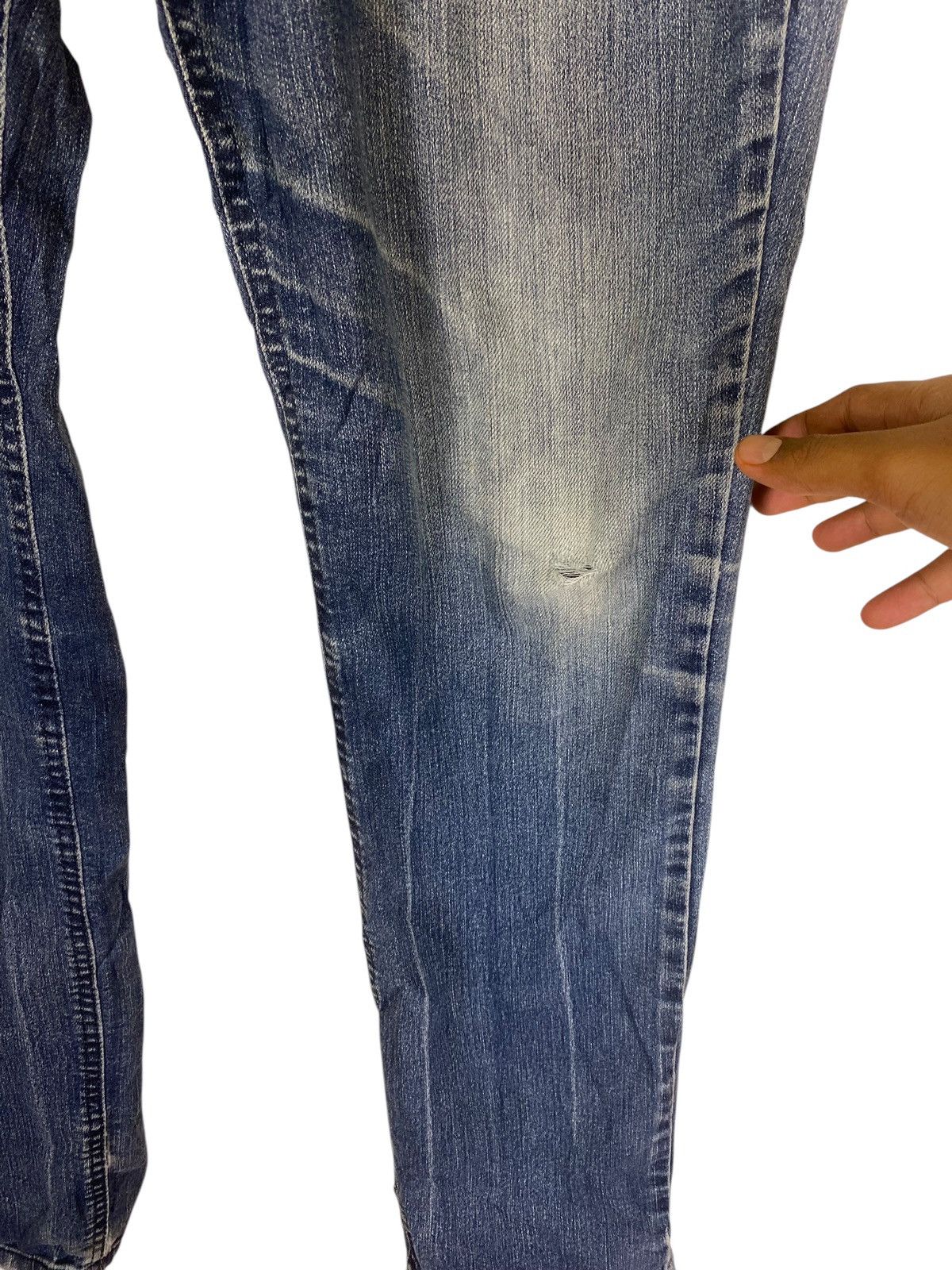 Calvin Klein Vintage Calvin Klien Distressed Jeans Size US 35 - 6 Thumbnail
