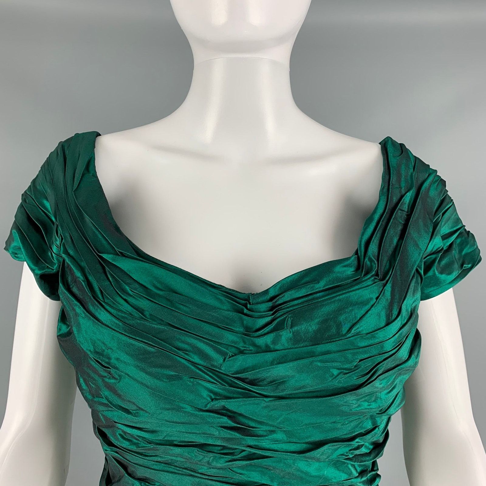 Other Size 8 Green Taffeta Ruched Cap Sleeves Long Gown Size M / US 6-8 / IT 42-44 - 2 Thumbnail