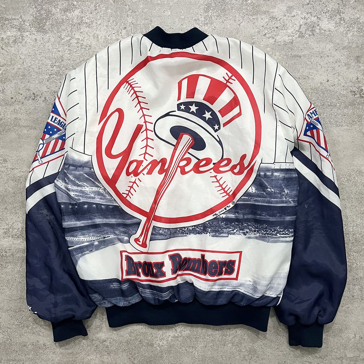 image of New York Yankees Chalk Line Fanimation Jacket Size L, Men's