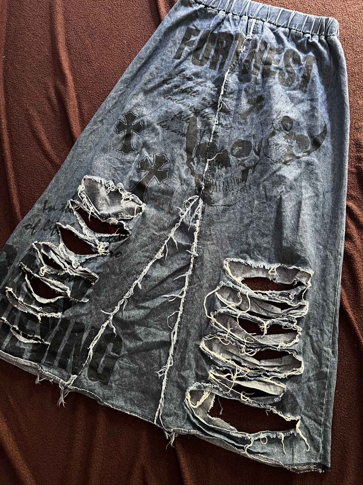 Japanese Brand Japanese M.K.R Skulls Distressed Skirt Size 28" / US 6 / IT 42 - 3 Thumbnail