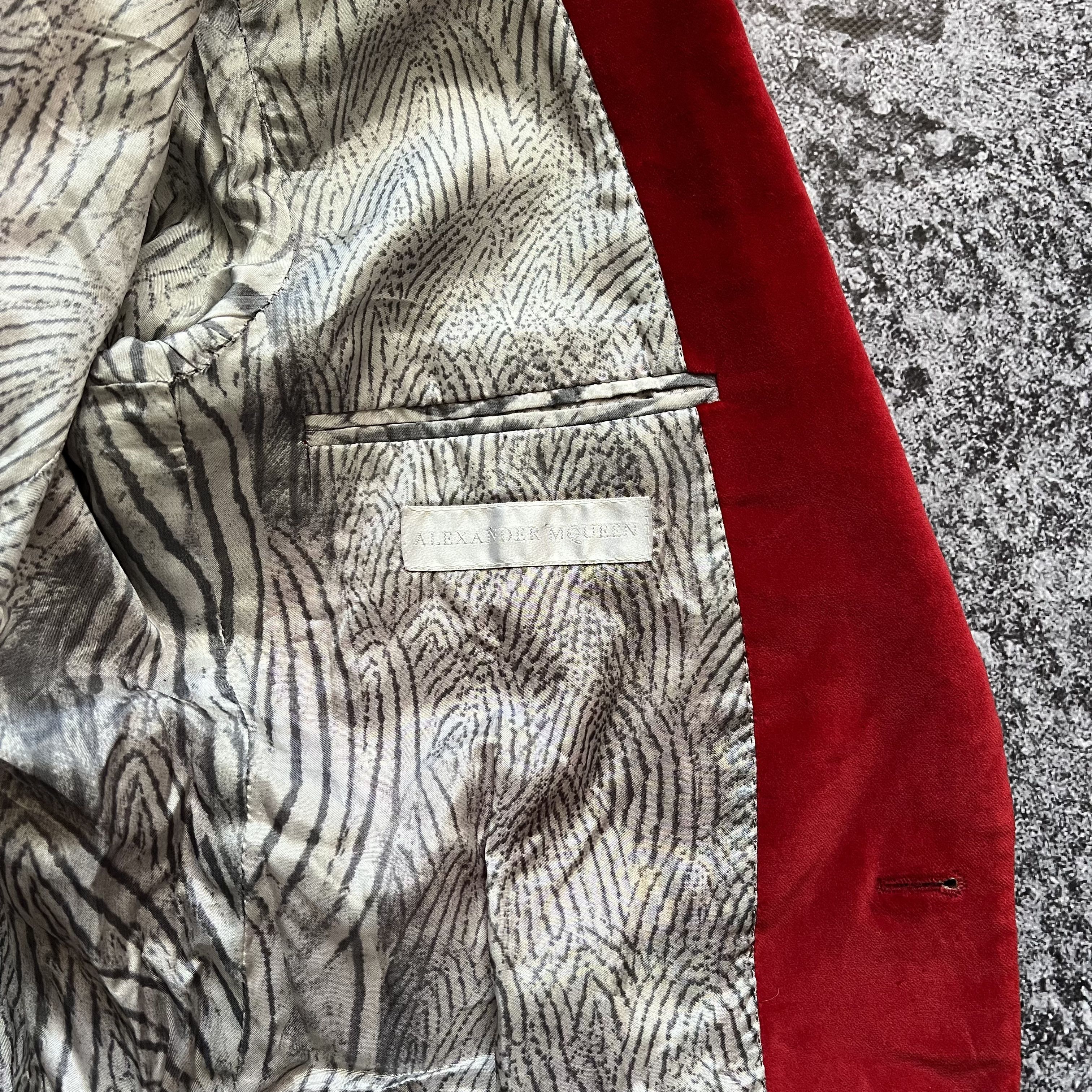 Alexander McQueen Alexander McQueen Blazer Velour Made in Italy Size 48 Size 48R - 7 Thumbnail