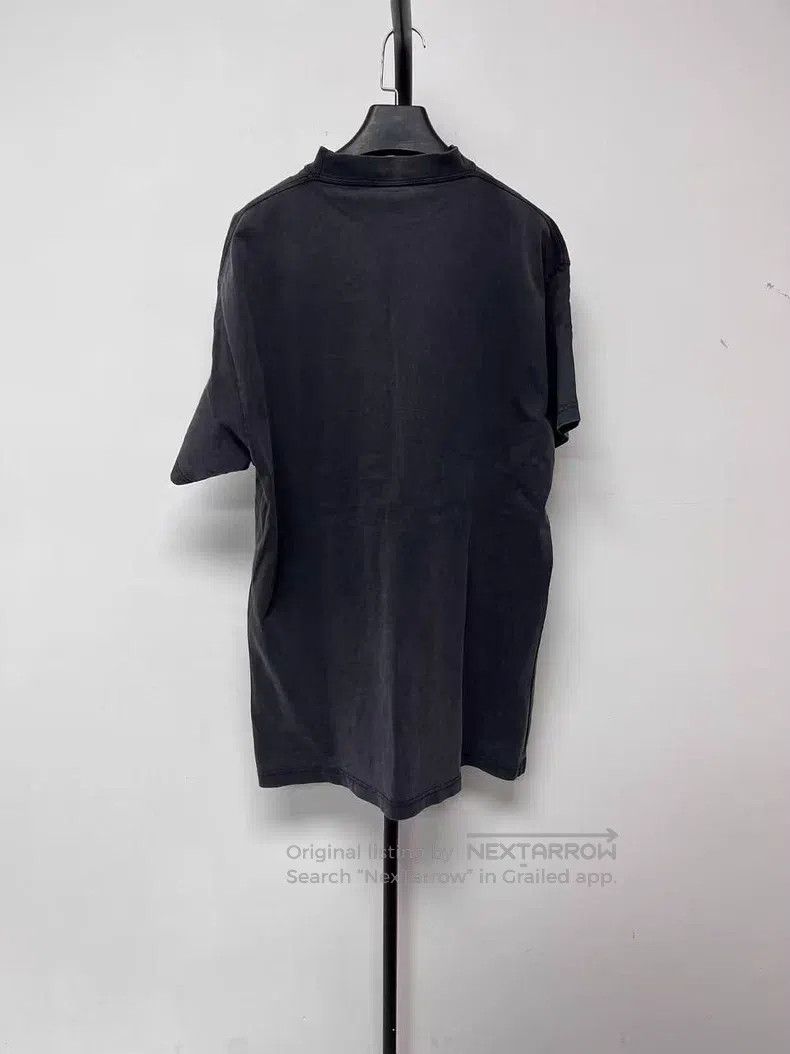 Balenciaga Balenciaga Letter Printed Round Neck Short Sleeve Knit T-S Size US S / EU 44-46 / 1 - 2 Thumbnail