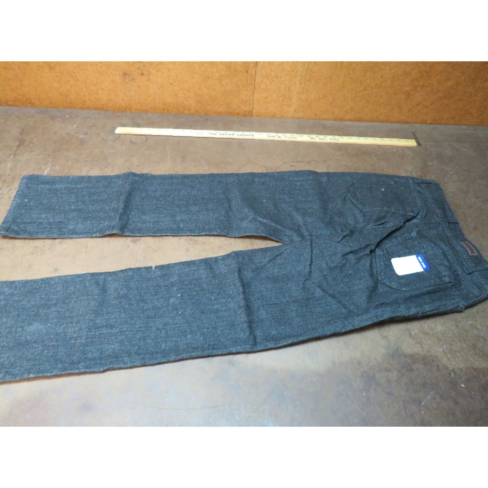 Lee NOS Lee Jeans Women's Size 6 Black Denim Relaxed Fit Pants Jeans Mens? Wait. Size 24" / US 00 / IT 34 - 4 Thumbnail