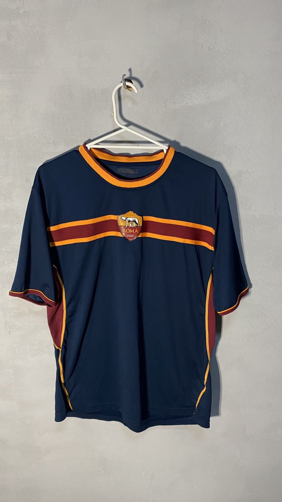 Other AC Roma Jersey size L Size US L / EU 52-54 / 3 - 1 Thumbnail