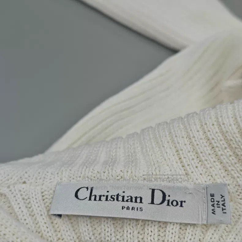 Dior Dior Milk white classic logo navy collar knitted long slee Size S / US 4 / IT 40 - 5 Thumbnail