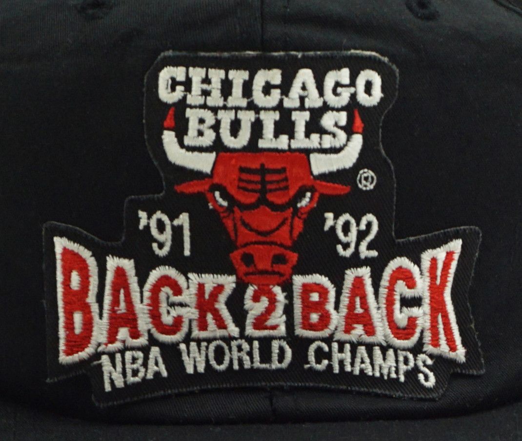 Starter 90's Chicago Bulls Back-to-Back NBA Word Champion Cap Size ONE SIZE - 2 Thumbnail