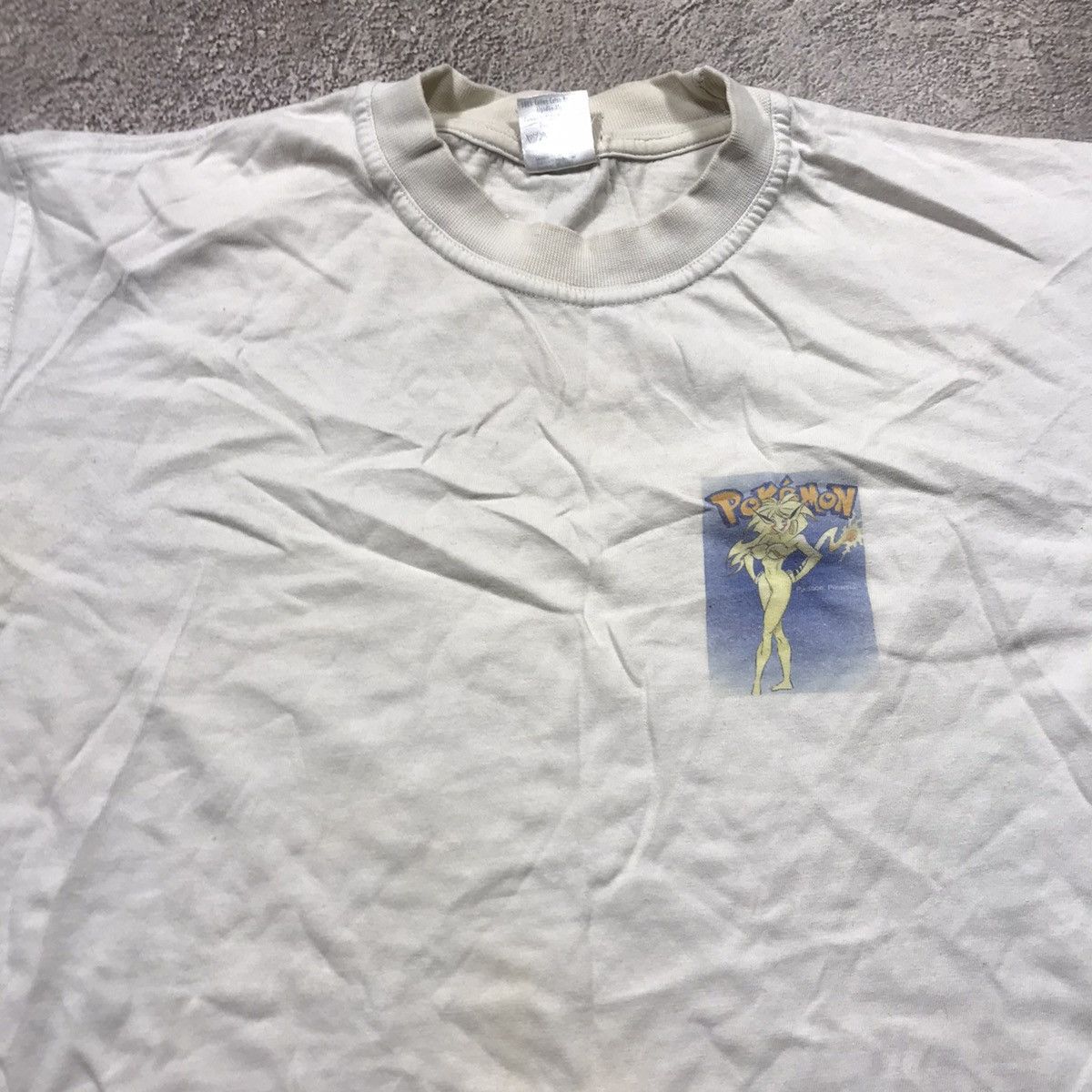 Vintage Vintage 90s Pokemon Graphic Tee Sun Faded Y2K Streetwear L Size US L / EU 52-54 / 3 - 7 Thumbnail