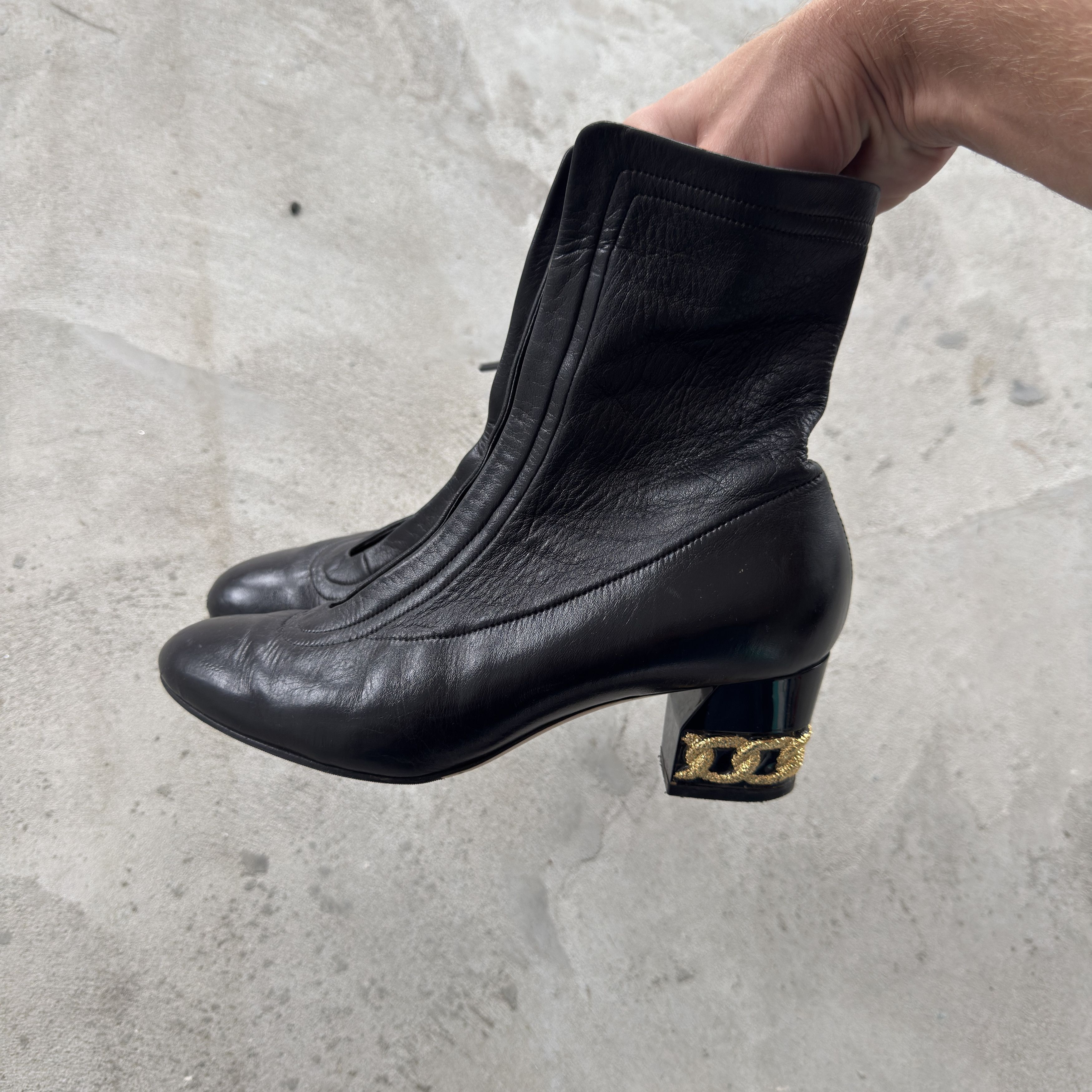 Casadei Vintage 90s Casadei Black Leather Front-Zip Boots Gold Chain Size US 8 / IT 38 - 3 Thumbnail
