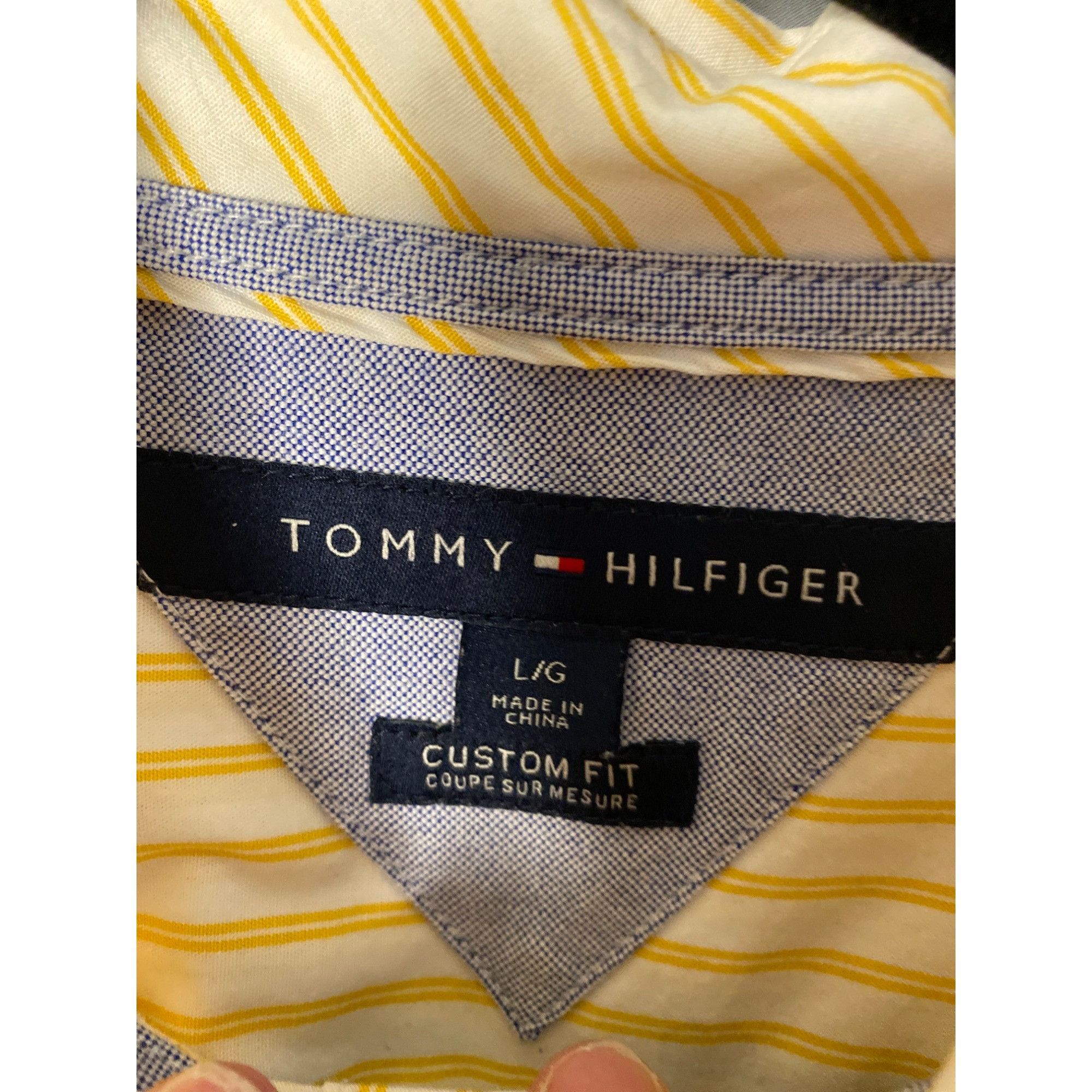 Tommy Hilfiger TOMMY HILFIGER MEN'S YELLOW PINSTRIPE BUTTON DOWN CUSTOM FIT Size US L / EU 52-54 / 3 - 8 Thumbnail
