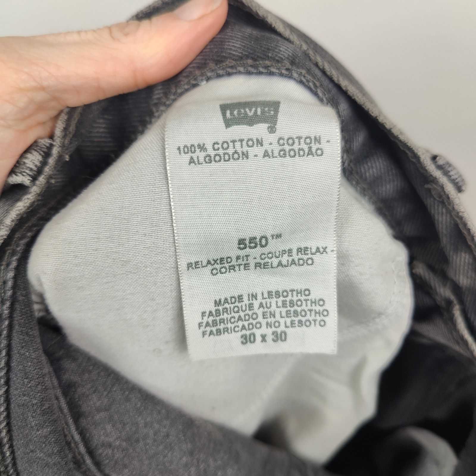 Levi's Vintage Levi's 550 Jeans Mens 30x30 Relaxed Fit Y2K Charcoal Size US 30 / EU 46 - 9 Thumbnail