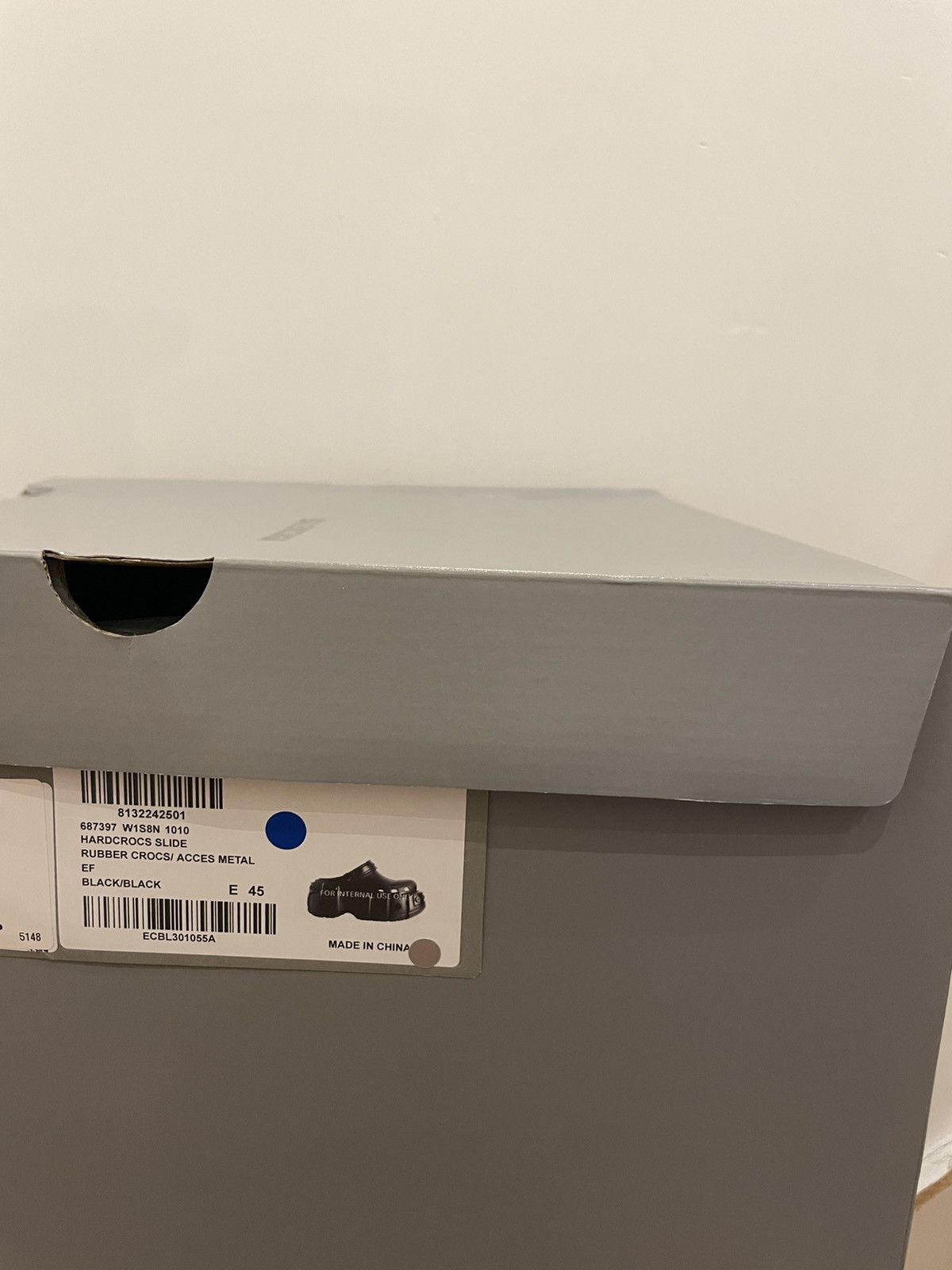 Balenciaga Balenciaga Hard Crocs EU 45 Brand New (Black/Black) Size US 11 / EU 44 - 10 Thumbnail