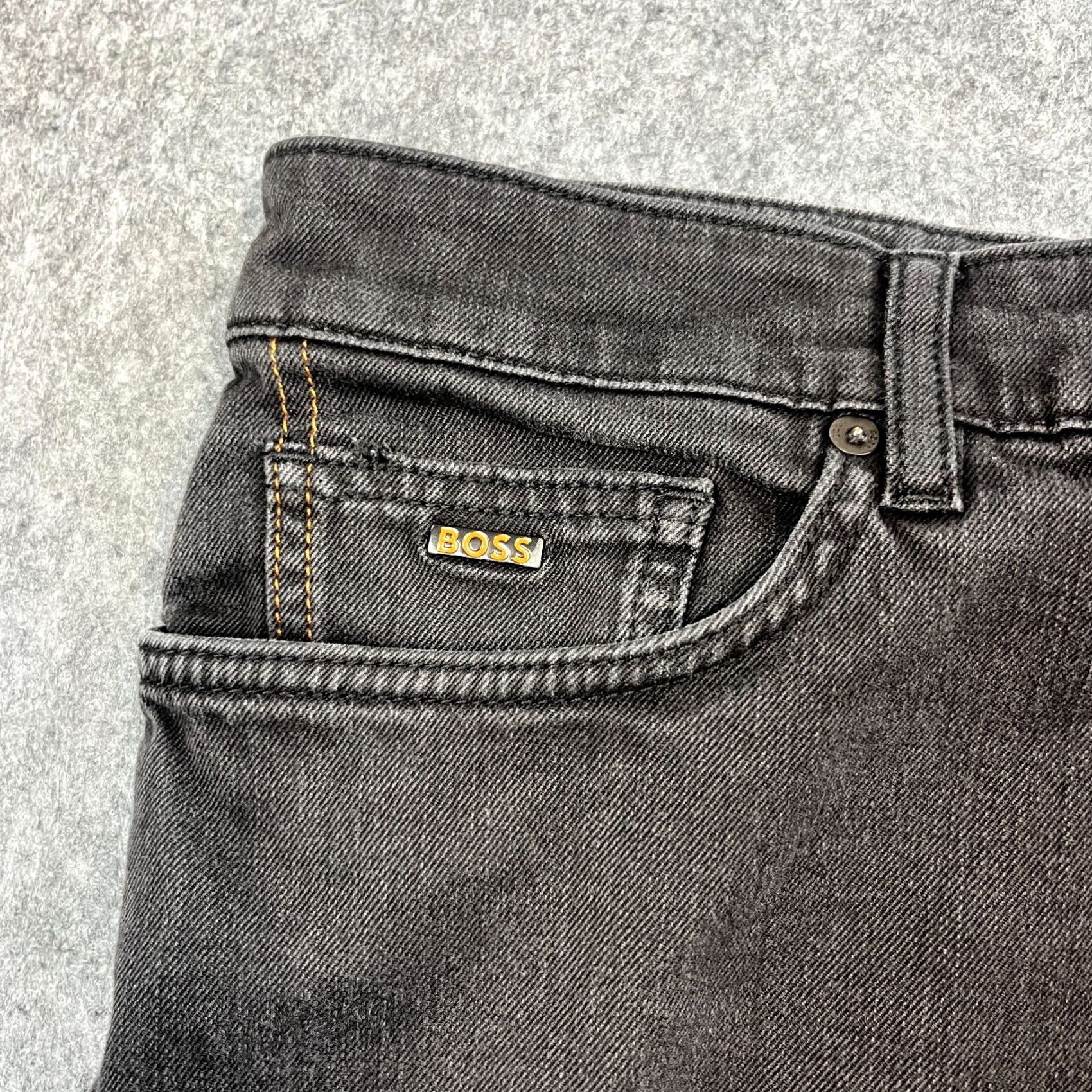 Hugo Boss HUGO BOSS Denim Jeans Slim Fit 38 32 Black Dark Wash Delaware BC-L-C Jeans Mens Slim Fit 38 waist - No extra text Size US 38 / EU 54 - 7 Thumbnail