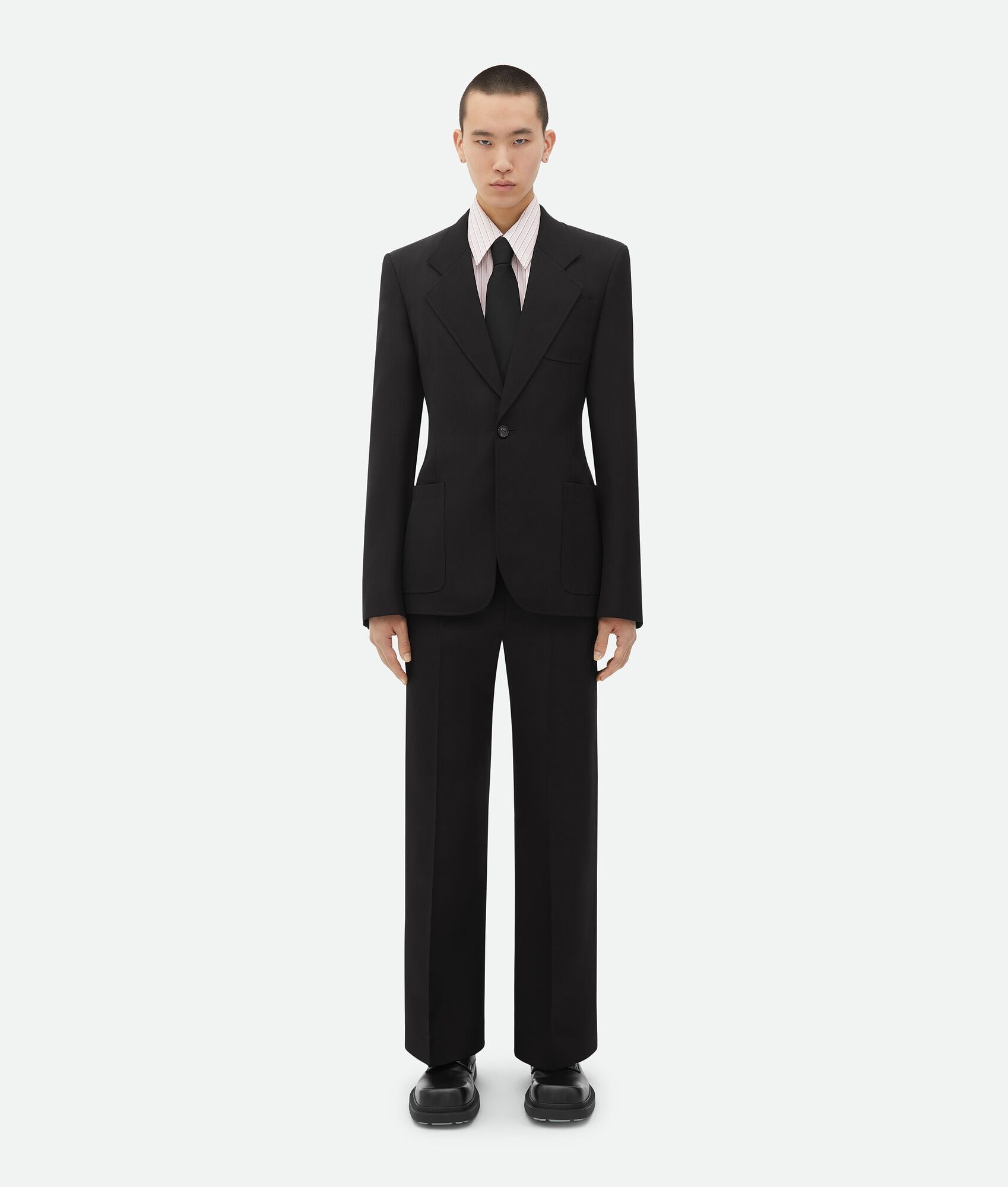 Bottega Veneta o1n1vont0125 Viscose And Silk Jacket in Black Size US S / EU 44-46 / 1 - 1 Thumbnail