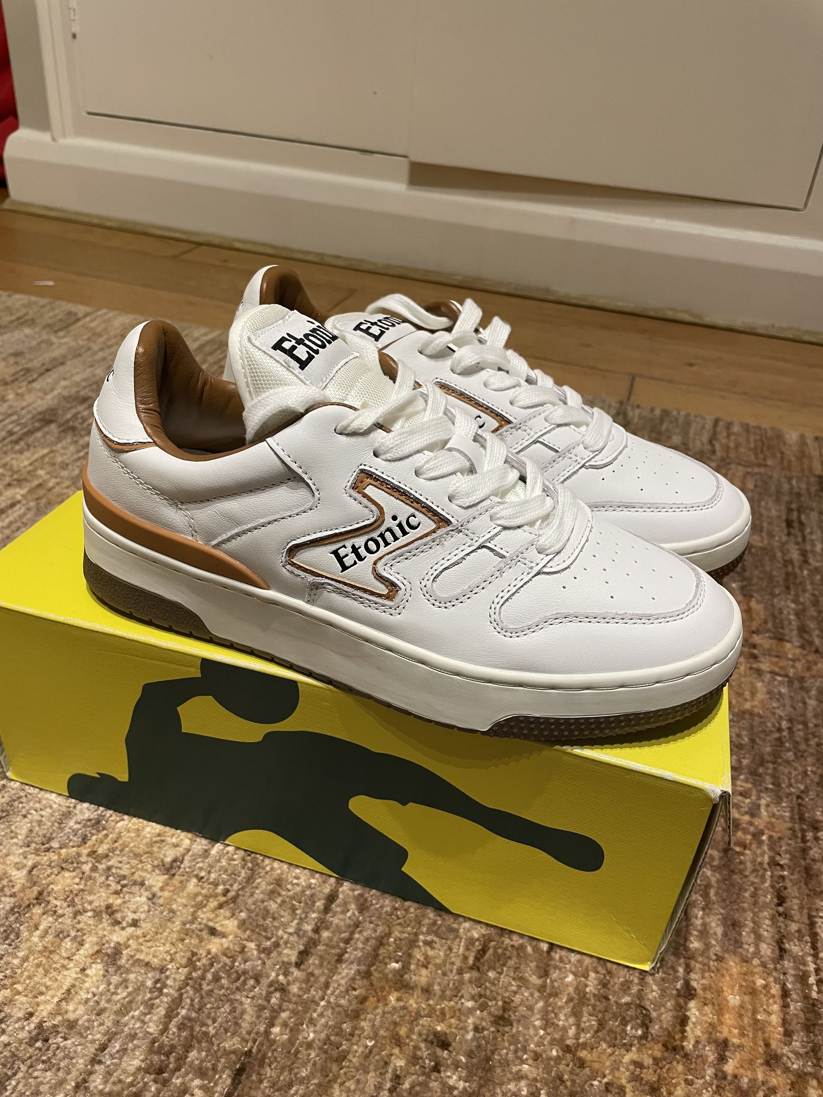 Etonic Etonic B481 Basketball Trainer in Hazel Size US 8 / EU 41 - 1 Thumbnail