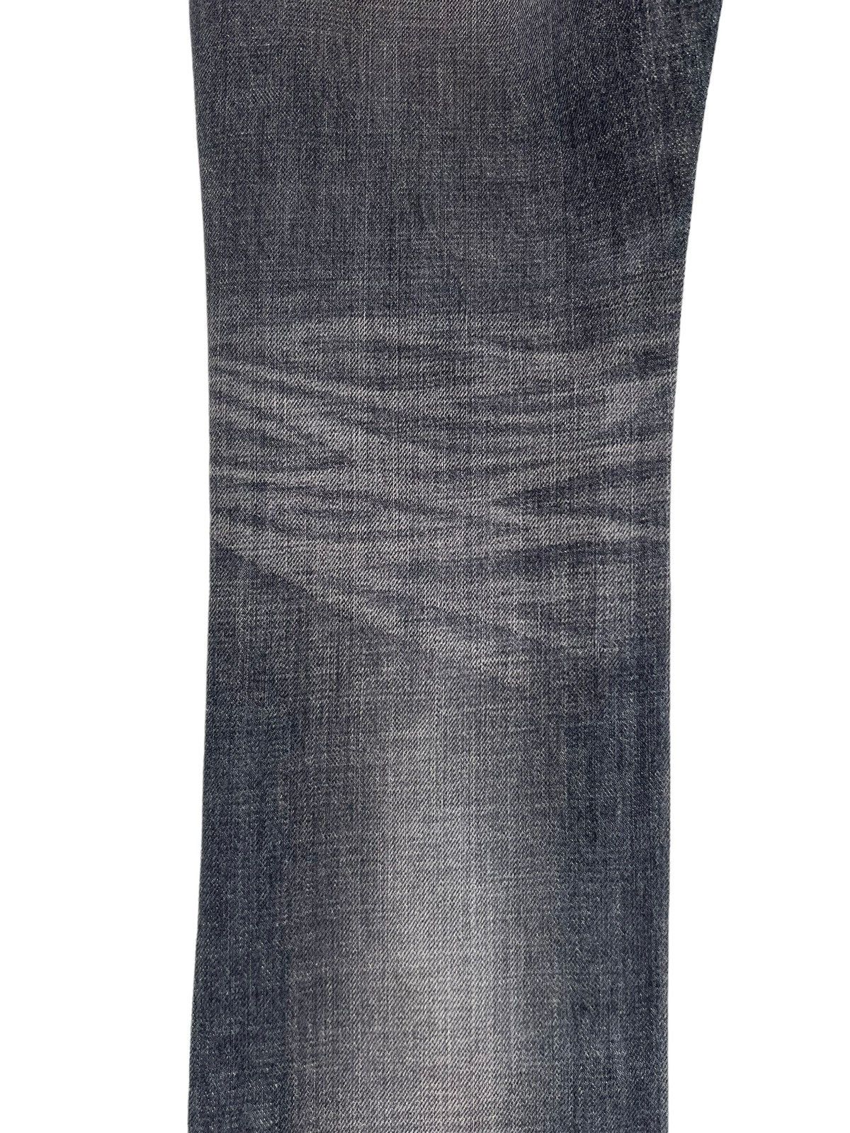 Vanquish Mud Wash Vintage Vanquish Japan Fade Black Denim Slim Jeans Size US 30 / EU 46 - 16 Thumbnail